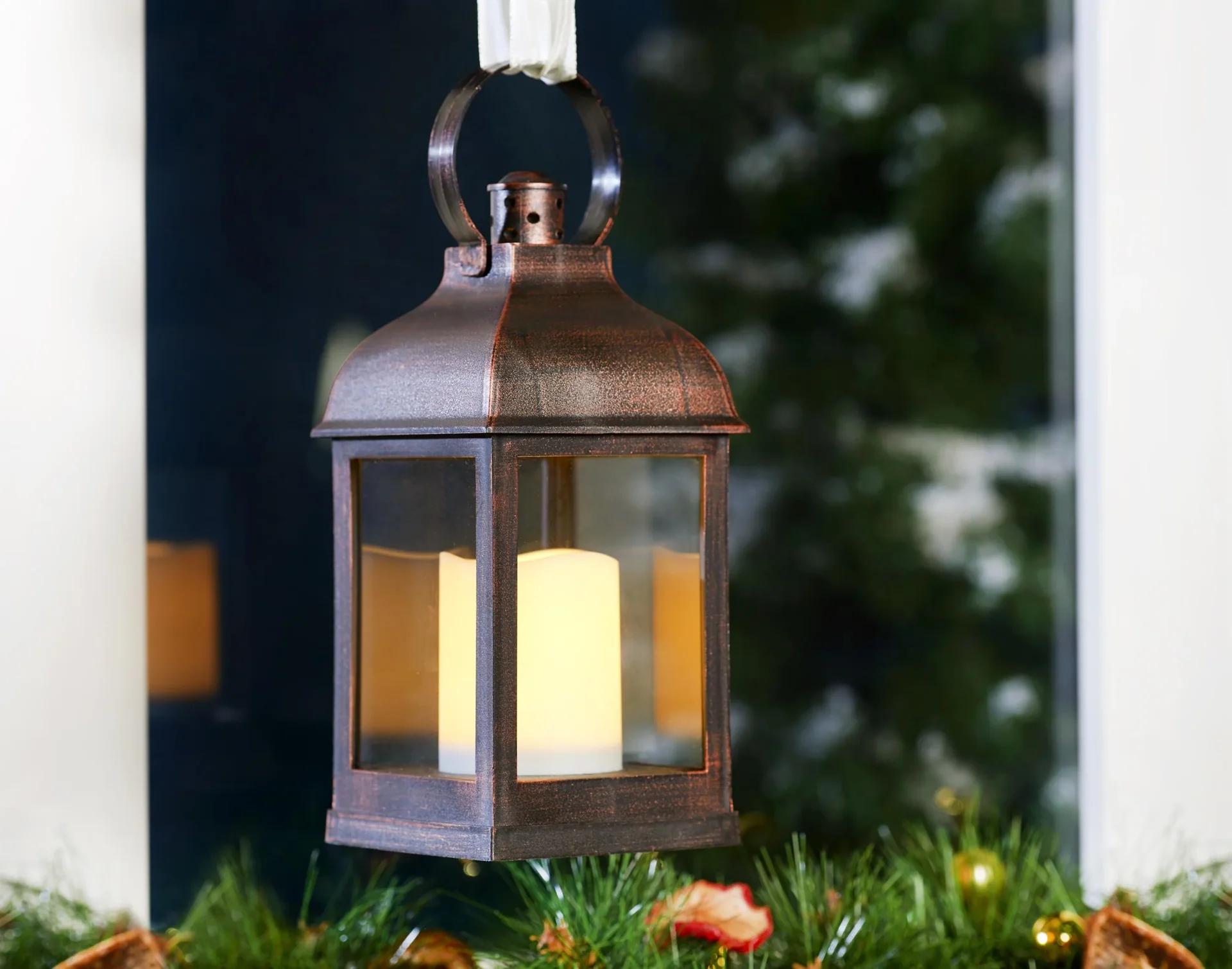 Laterne mit LED Kerze und Flackereffekt - 3