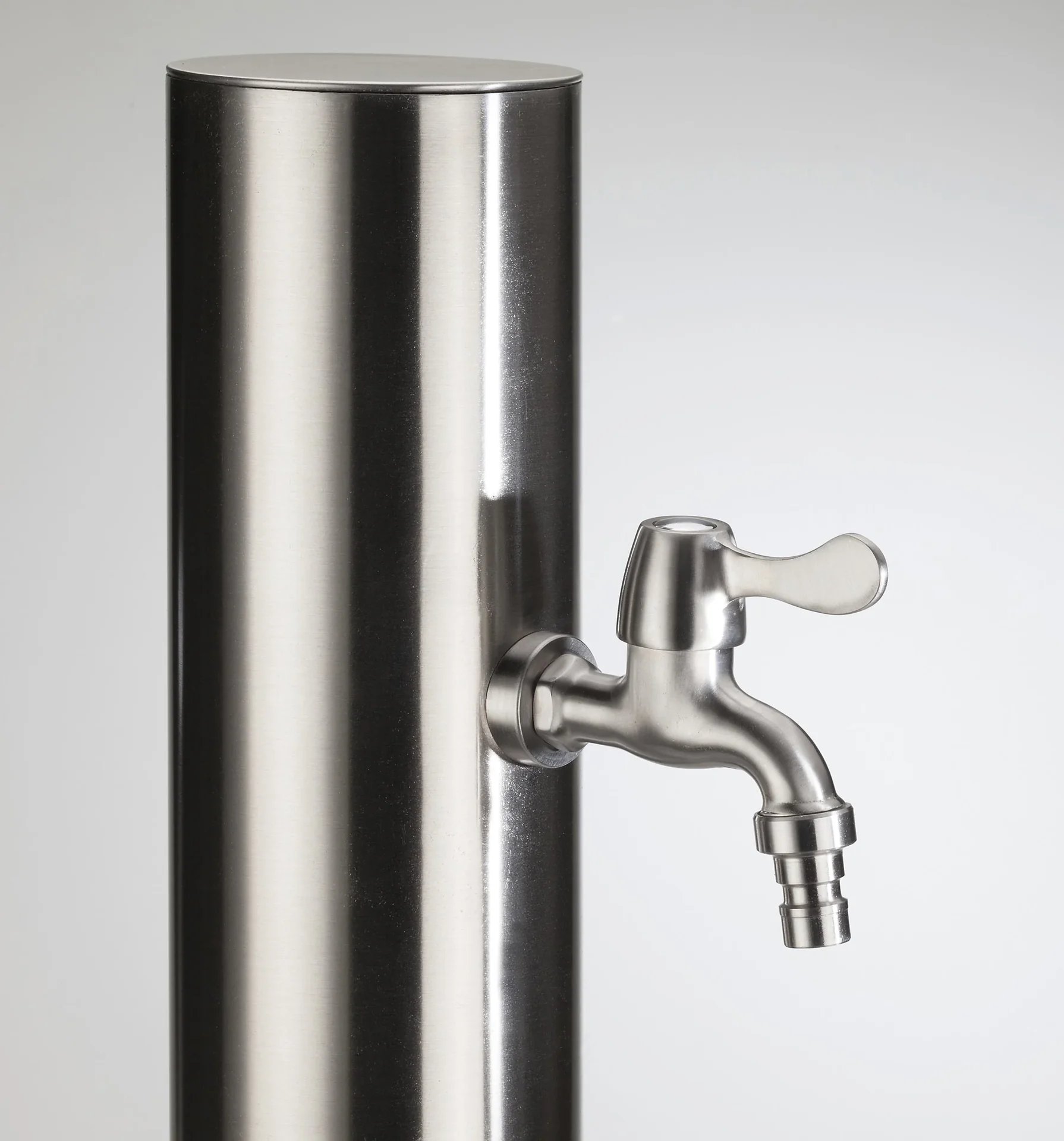 Wasserzapfsäule aus Edelstahl mit 2 Auslaufhähnen - 8