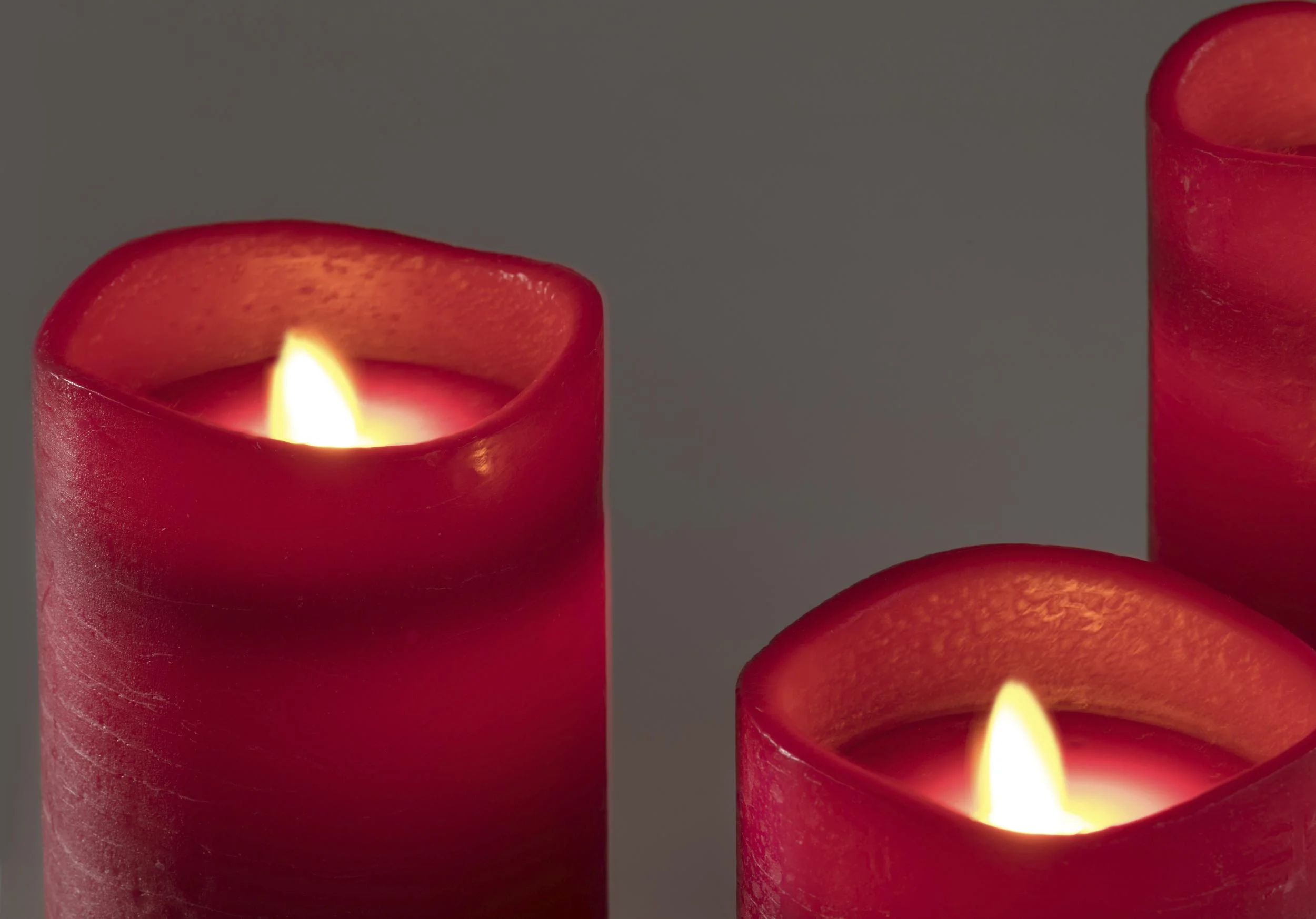 LED Echtwachskerzen mit Timer und Flackerlicht - 3er Set in rot - 1