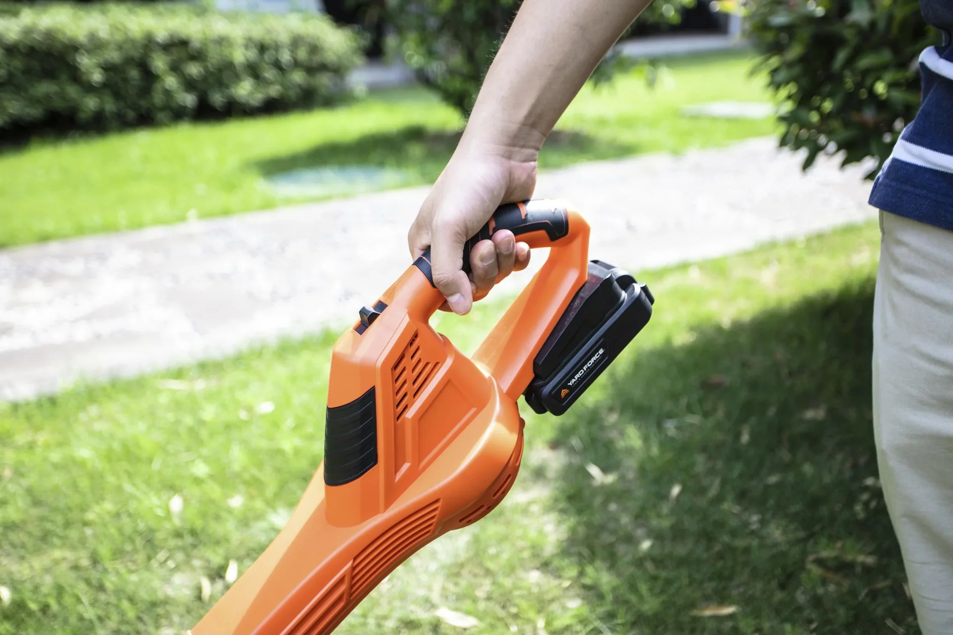 Akku-Laubbläser "LB C20AW" - ohne Akku und Ladegerät - 2