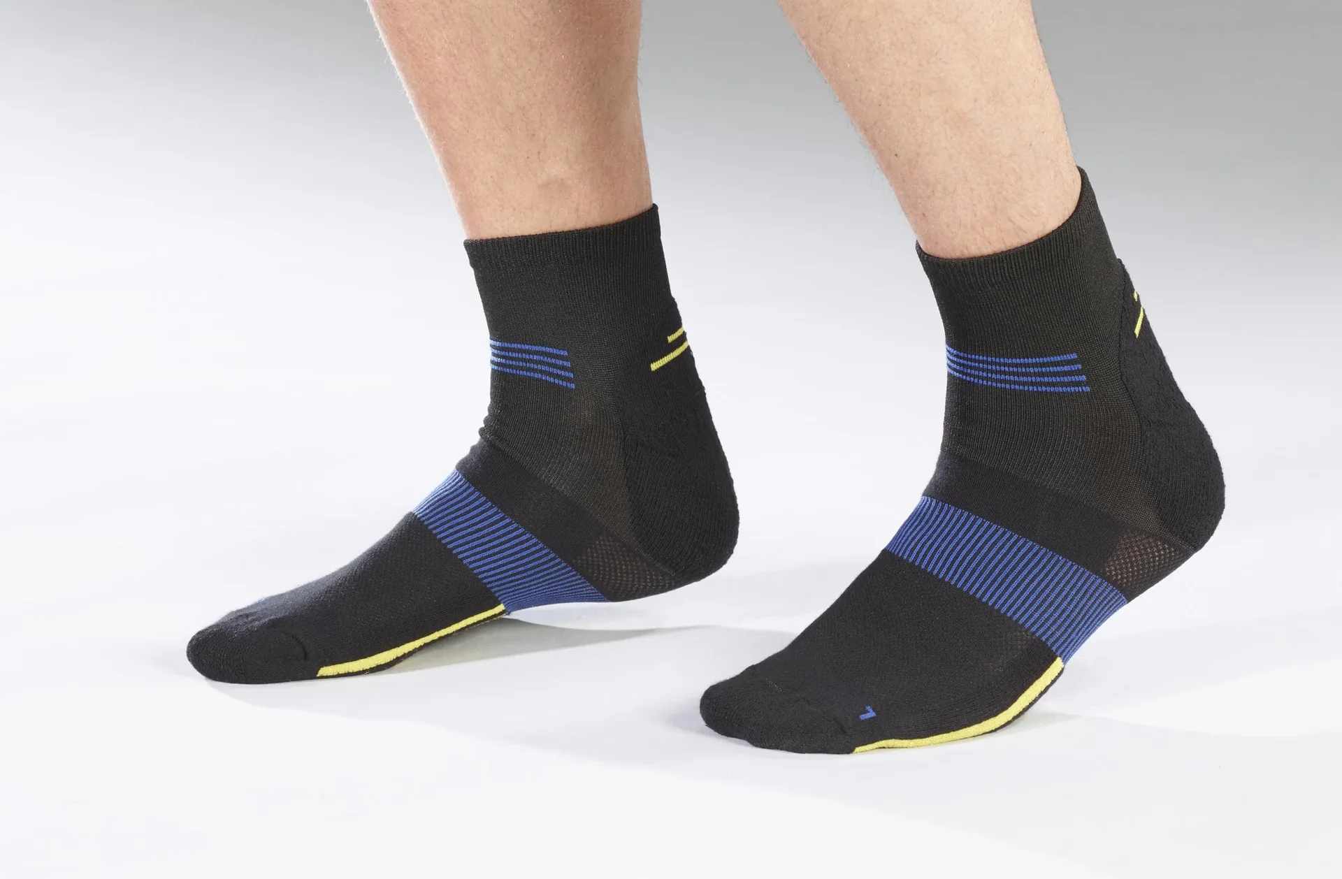 Socken, Farbe schwarz mit blau, Gr.39/42 - 3