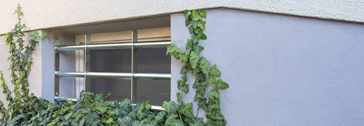 Fenstergitter 5300 individuell einstellbar, 500 - 650 x 300 mm mit 2 Querstreben - 0