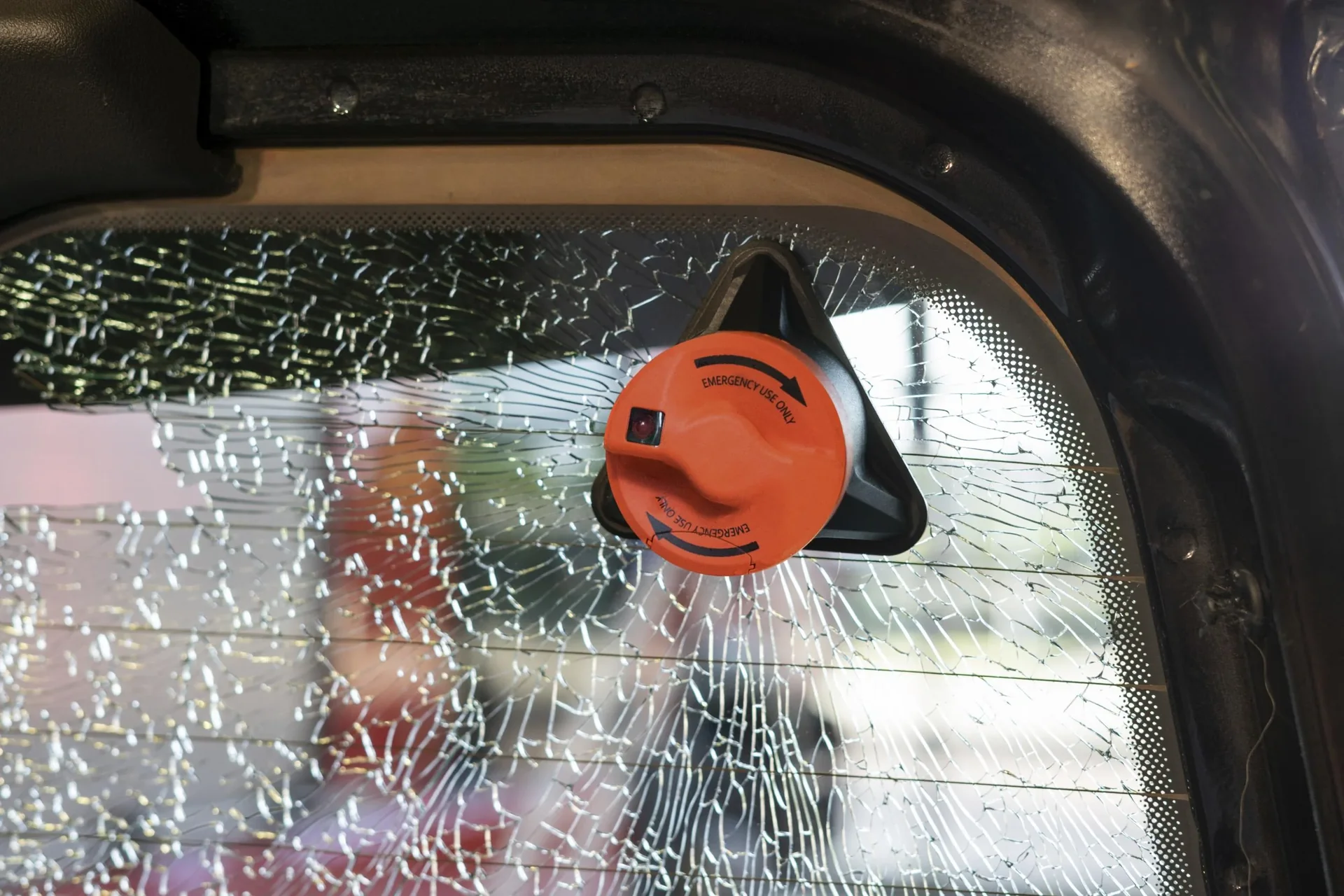 Maxxsafe Auto-Fensterbrecher, mit Gurtschneider - 4