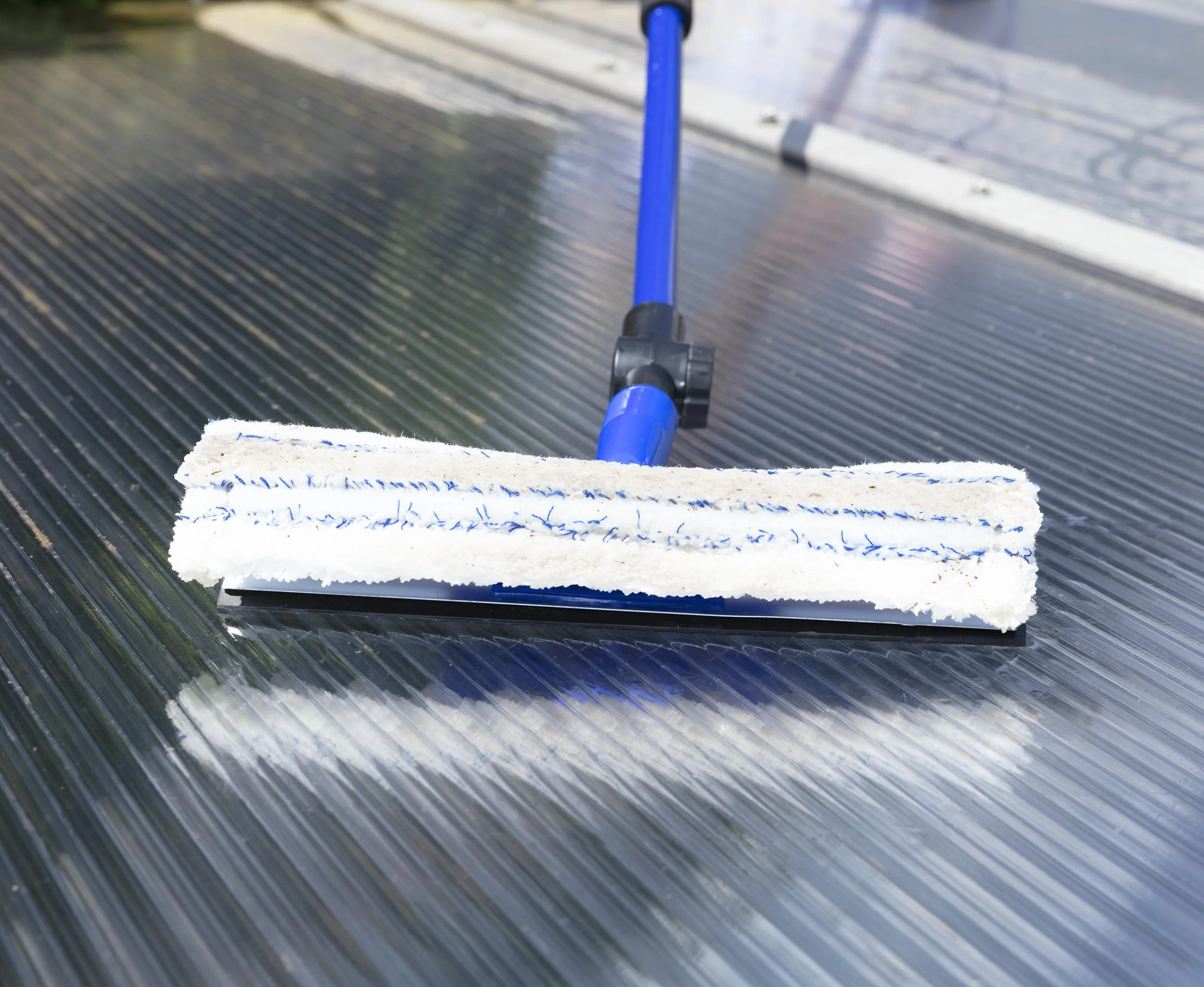 Teleskop-Fensterwischer, mit Schmutzkratzer, 3,88 m - 5