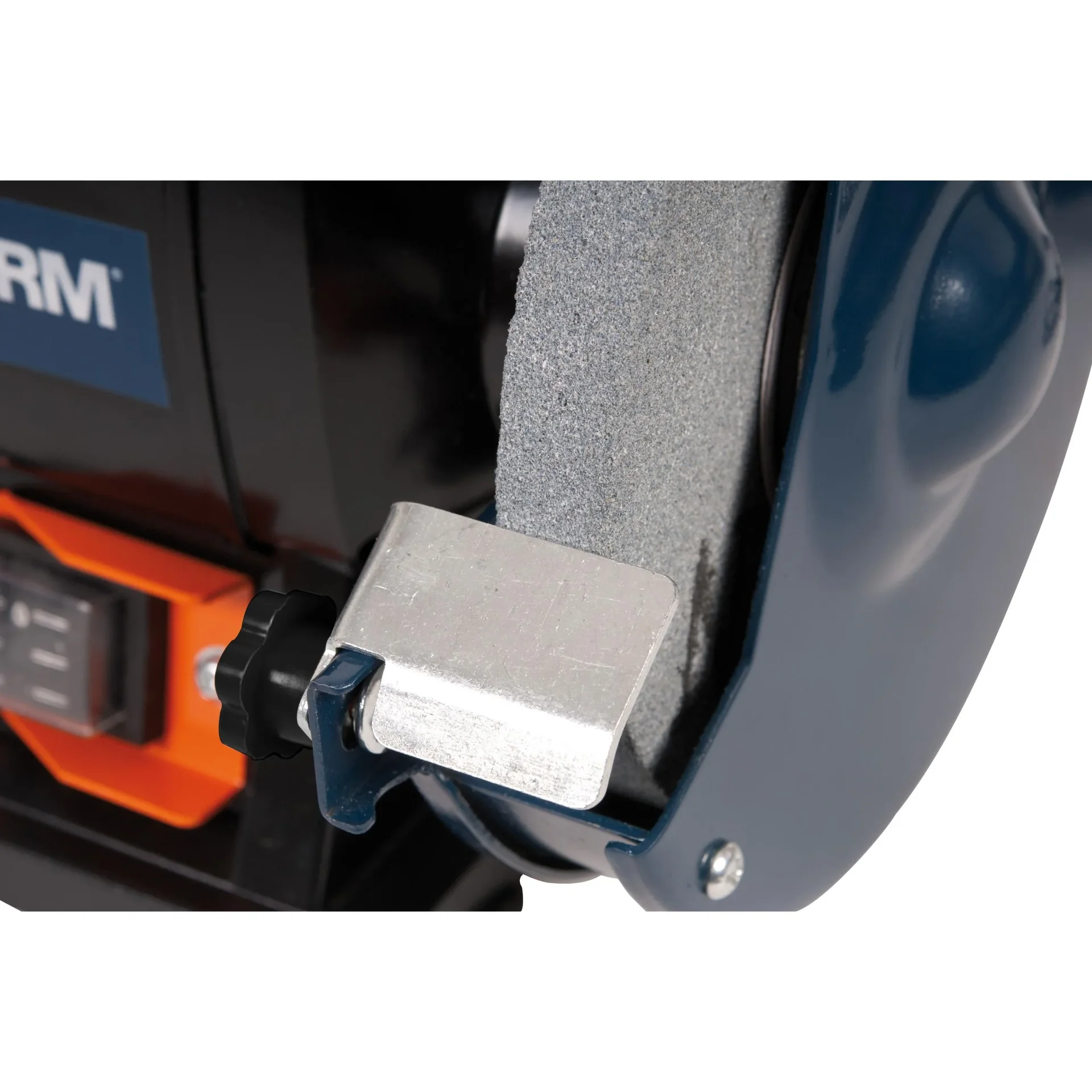 BGM1019 Doppelschleifmaschine 150W - 150mm - Inkl. P36 und P60 Schleifsteinen - 6