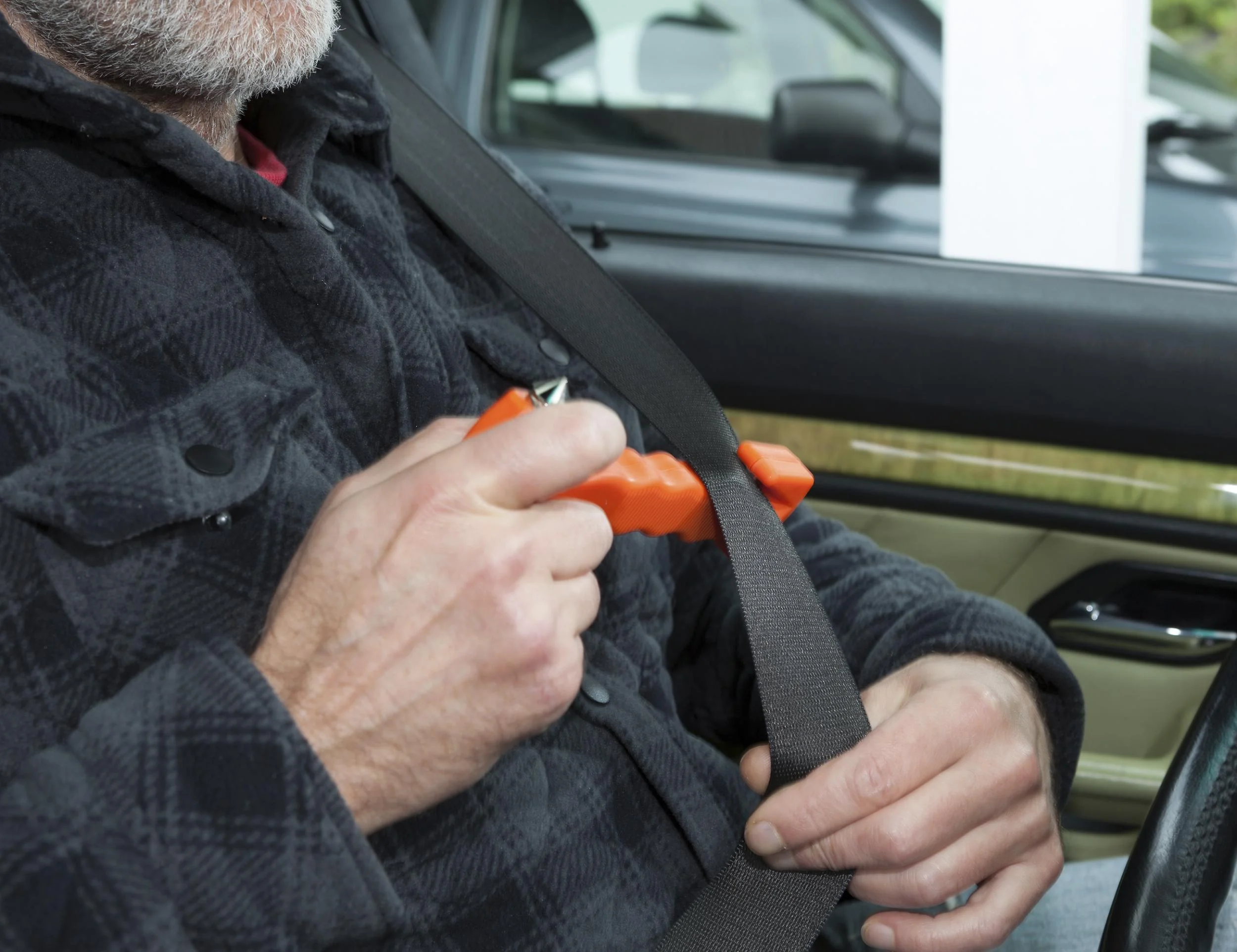 Rettungshammer mit Gurtschneider 2 in 1 - 5