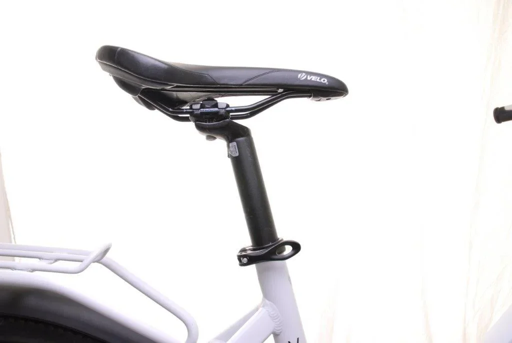 Damen Alu Elektro Trekking-Bike, 27,5 Zoll, Rahmenhöhe 44 cm, 21-Gang Kettenschaltung, weiß, " Voga Bianco " - 5