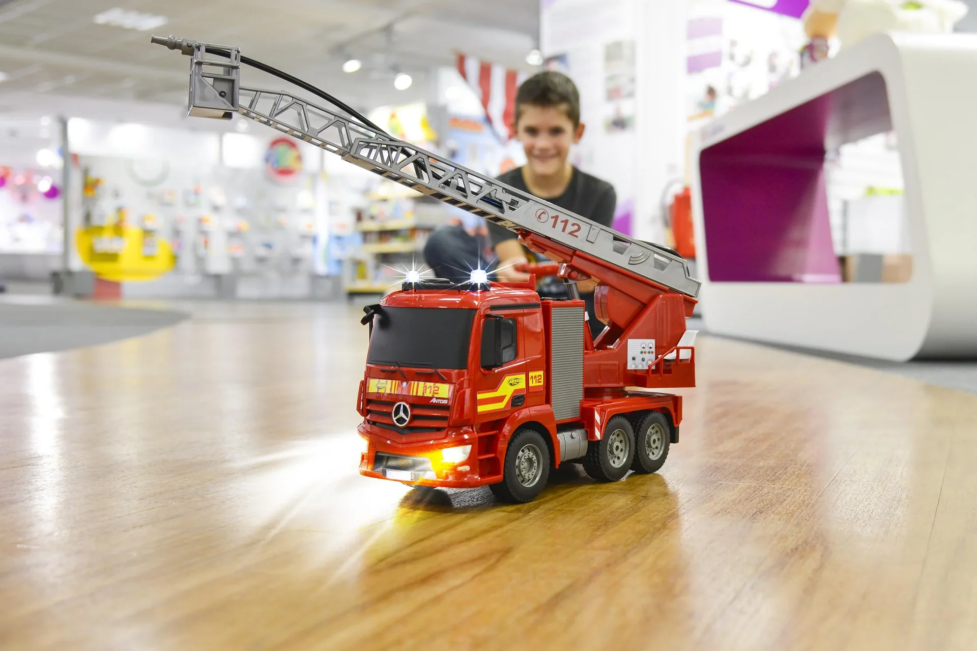 Feuerwehrwagen 1:20 2.4G 100% RTR - 1