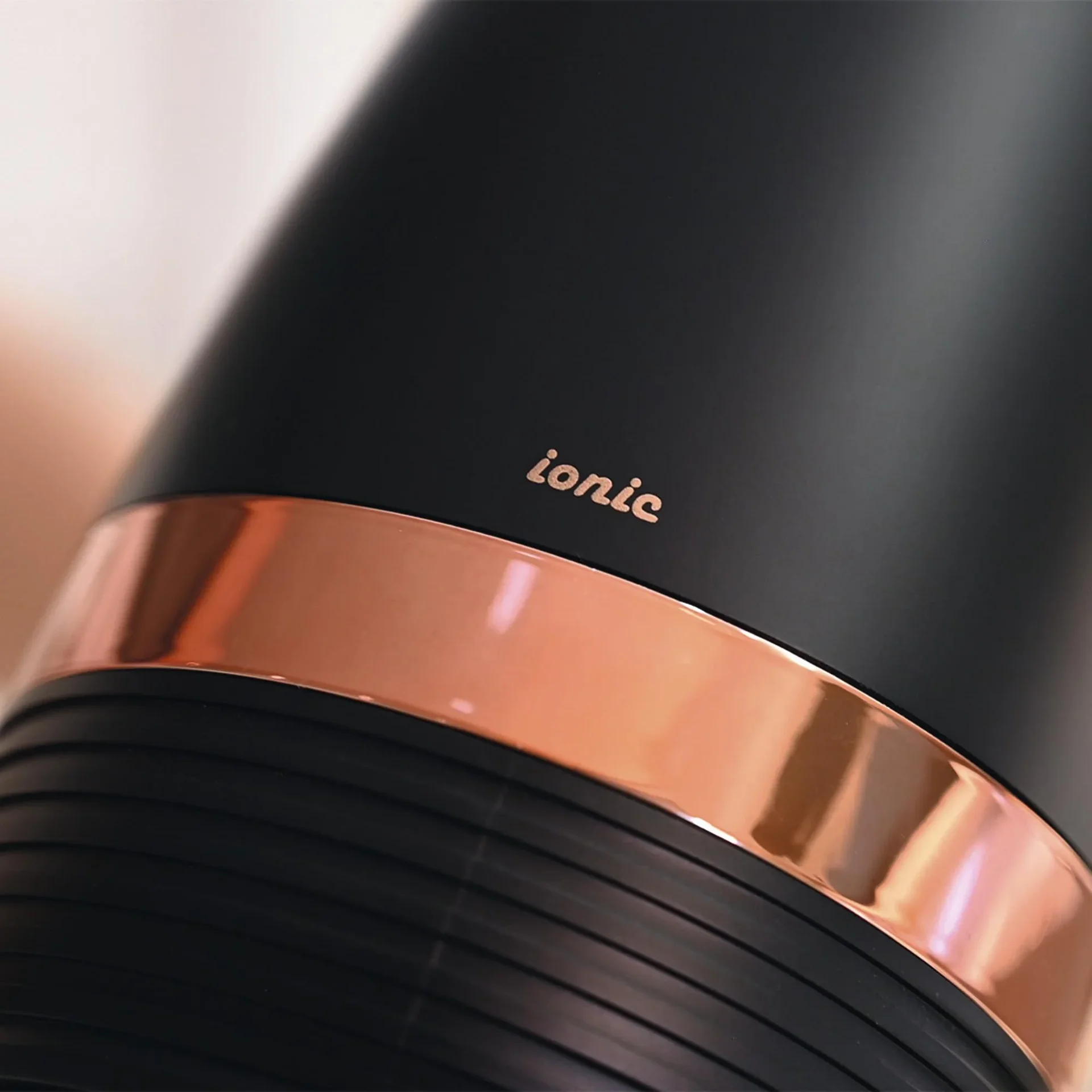 Haartrockner "NaturaShine" Ionic HD 7081, 2100 W - 4