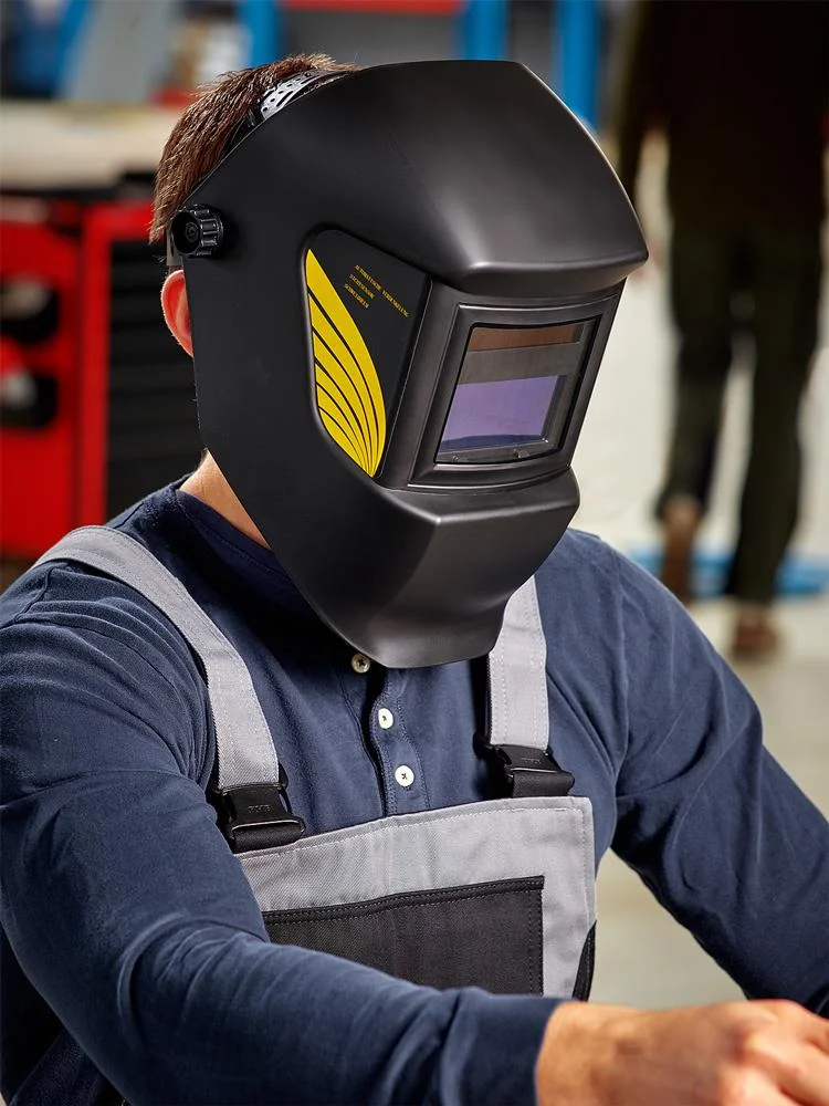 Schweißerhelm mit automatischer Verdunkelungsanlage - 1