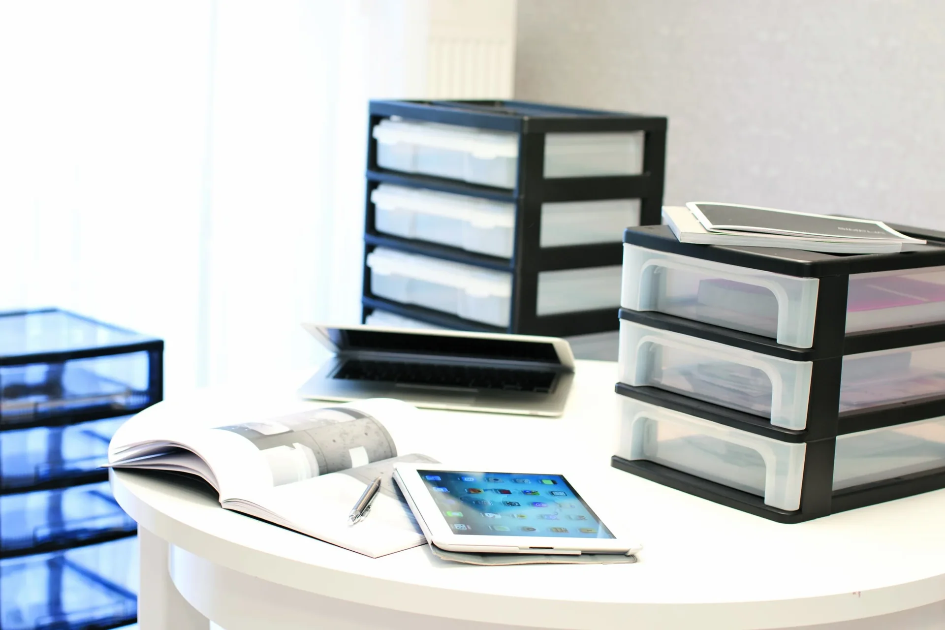 Schubladen-Container, DIN-A4, 2 flache + 1 hohe Schubladen - 4