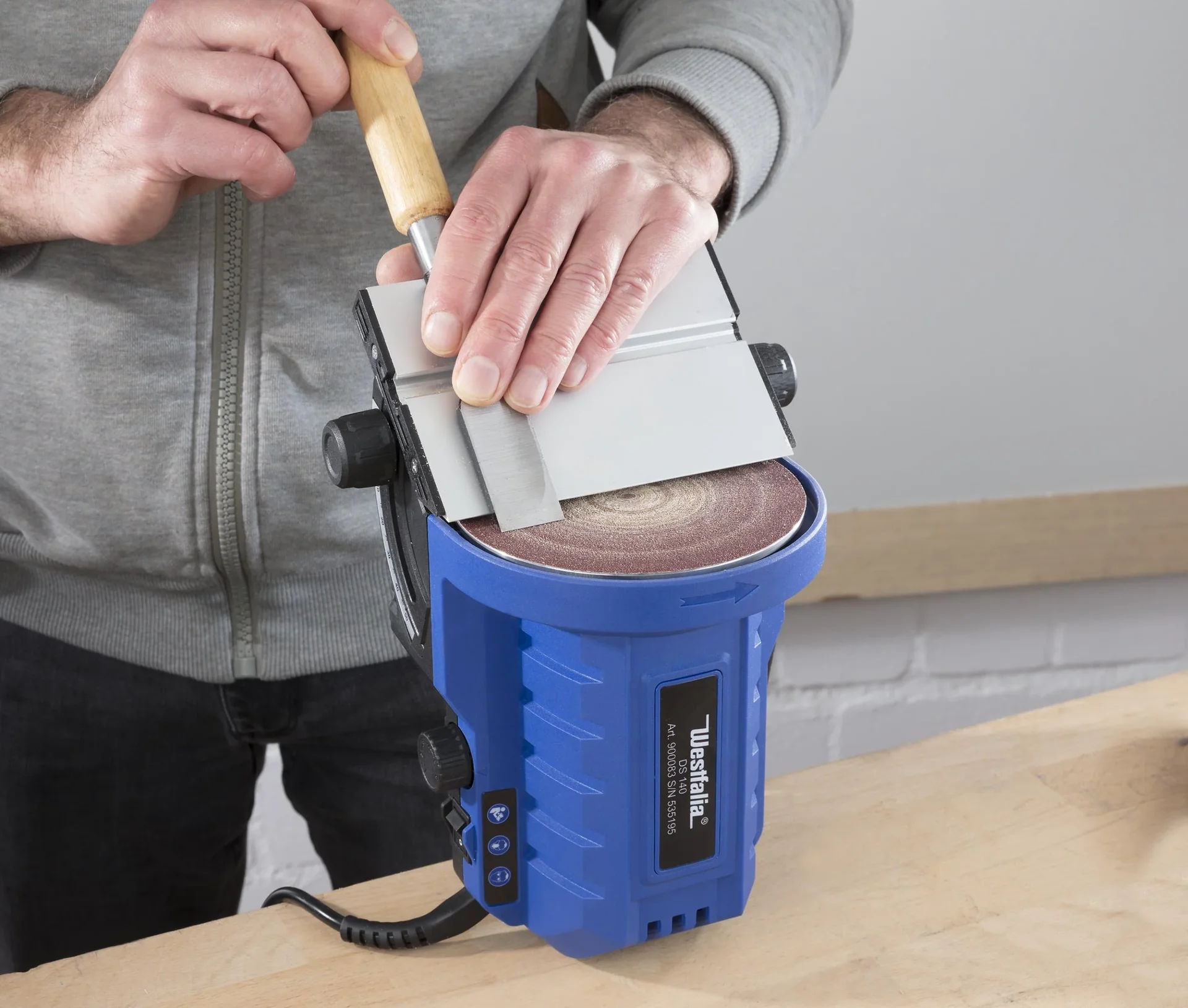 Tellerschleifer mit Gehrungswinkel, 140 Watt - 5