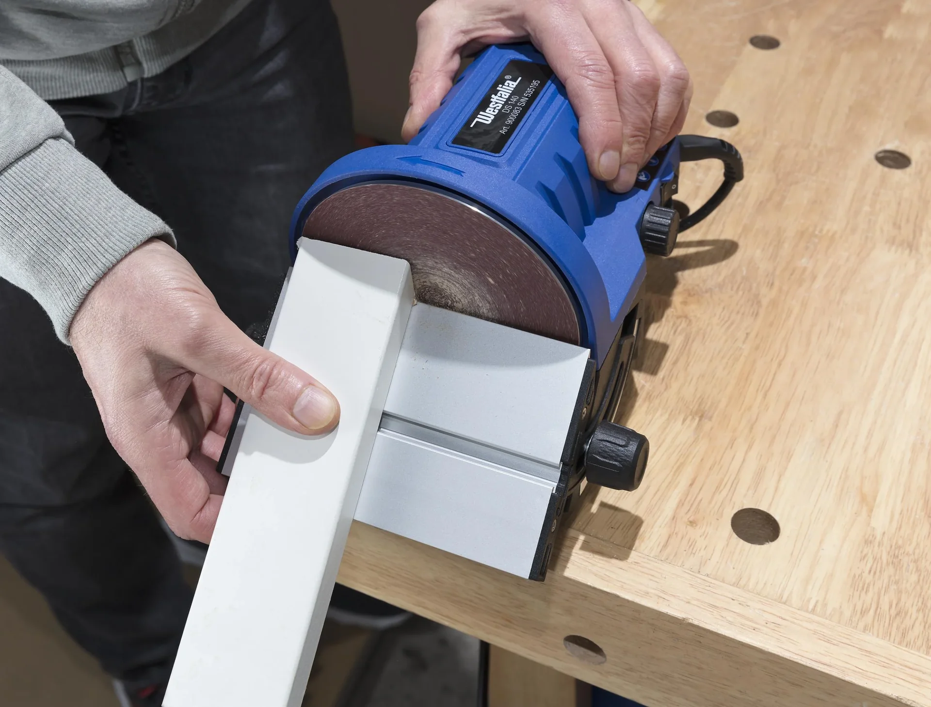 Tellerschleifer mit Gehrungswinkel, 140 Watt - 6