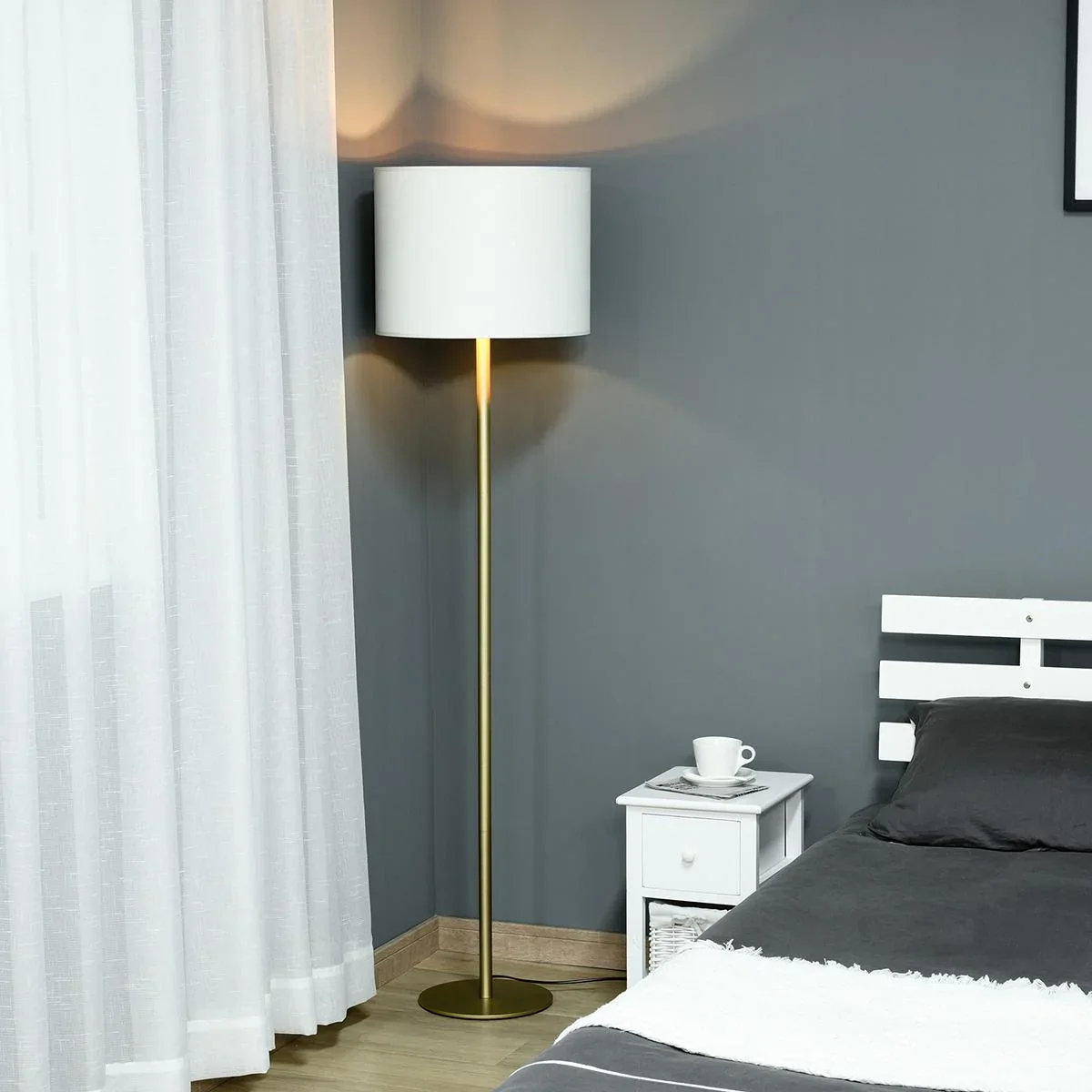 Stehleuchte mit Kunstleder-Schirm - 0