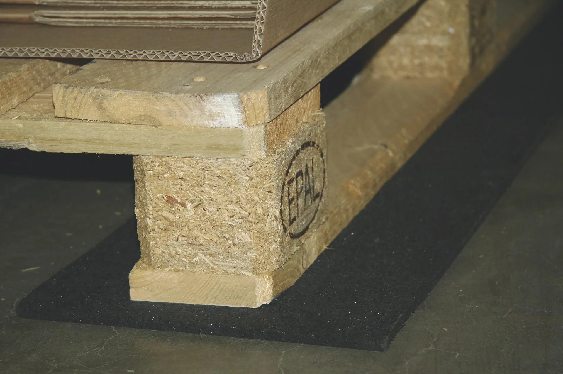 Anti-Rutschmatte, 500 x 25 cm, Rolle - 1