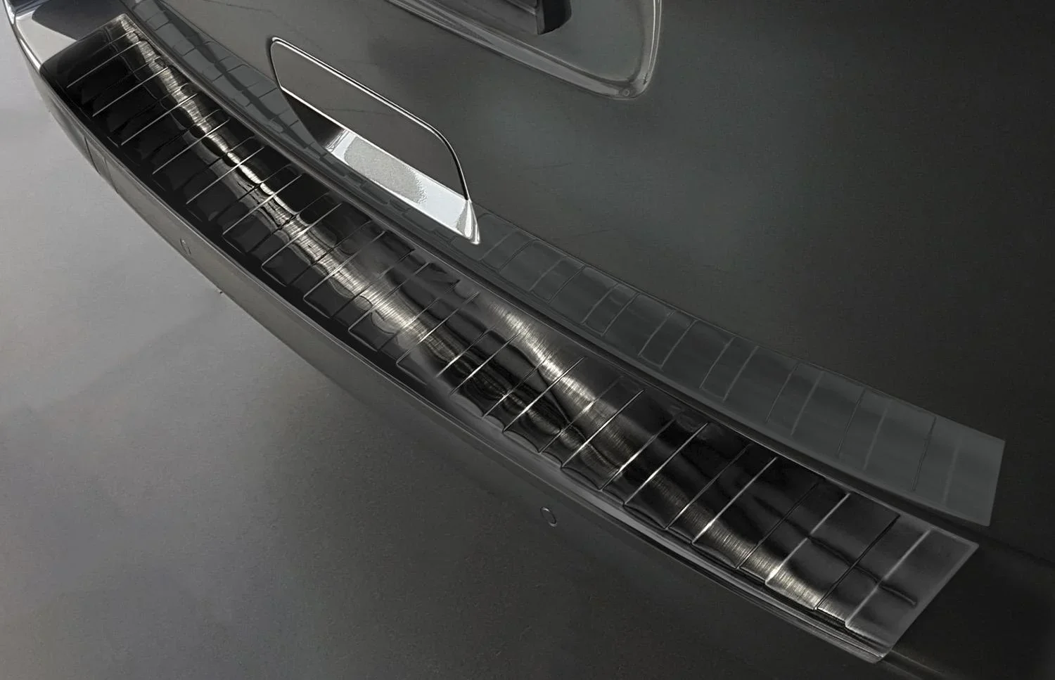Ladekantenschutz Edelstahl graphite / black für Citroen Space Tourer, Baujahr 2016> - 0