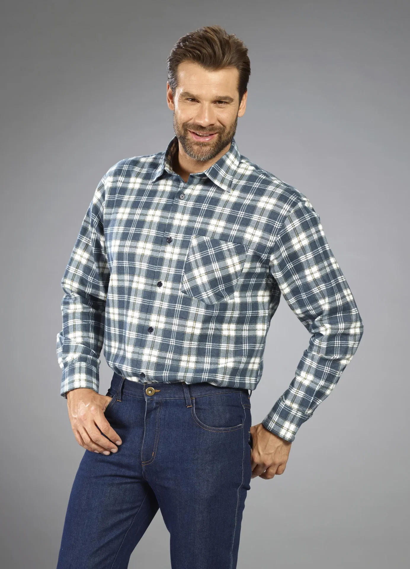 Flanellhemd kariert, Länge 85cm, Gr. 39/40, farblich sortiert - 6