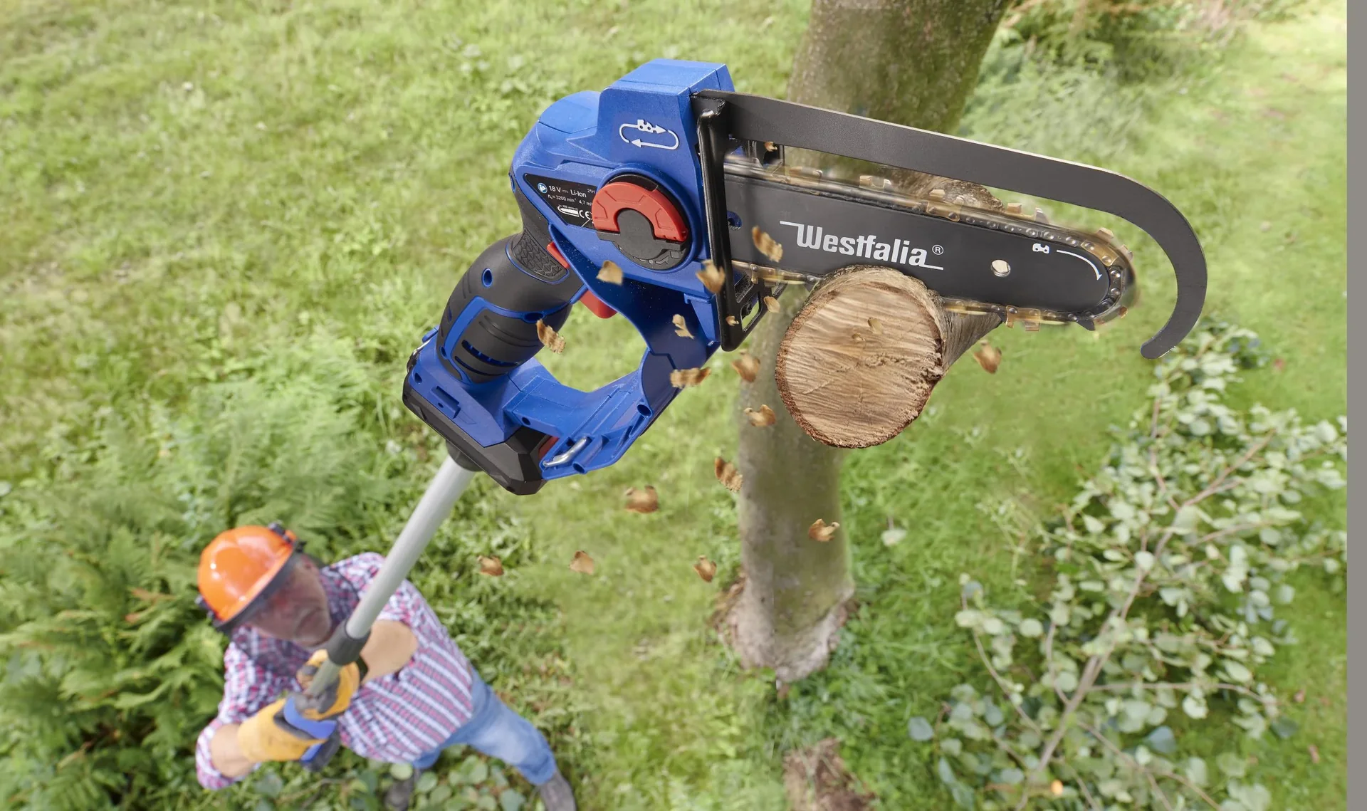 SET X-SAW Pro 4 Ah, Akku-Einhand-Powersäge mit 18 V LI-ION Akku 4 Ah + Schnellladegerät + Gürtel-Clip und Multispray - 0