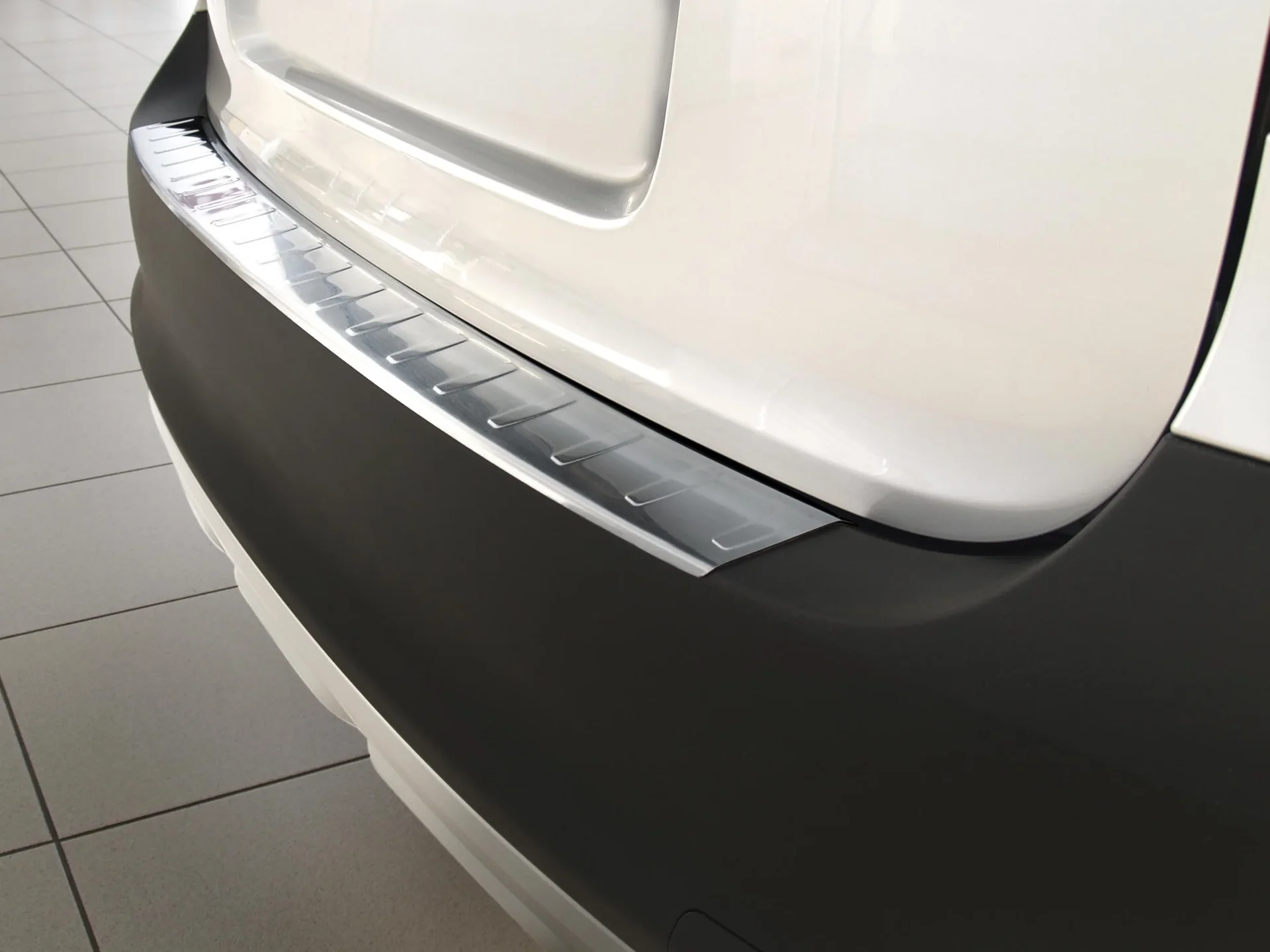 Ladekantenschutz Skoda Rapid / Edelstahl, Baujahr 2012-2015, FL 2015> - 8