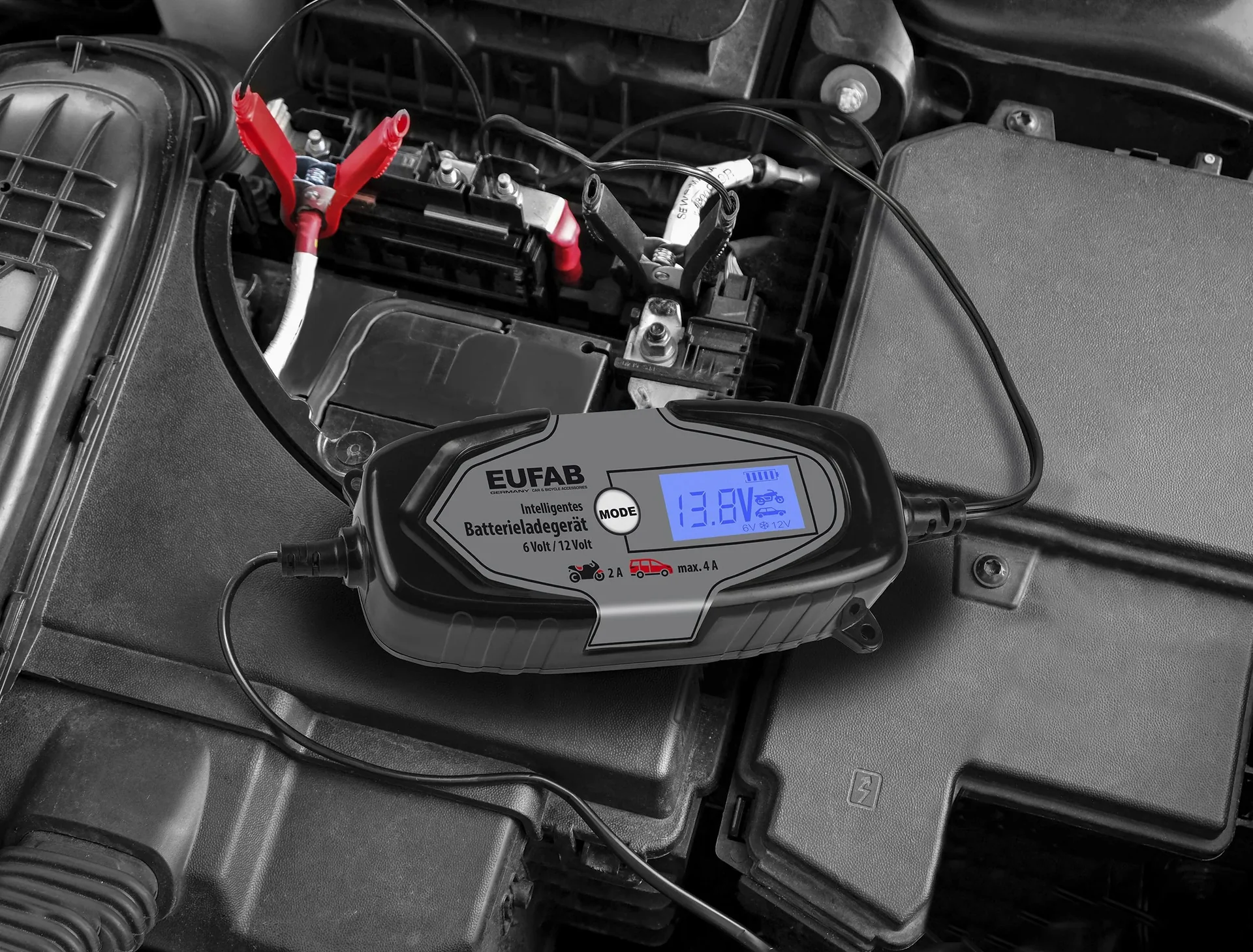 Batterieladegerät - 4 A - 6 / 12 Volt - 0