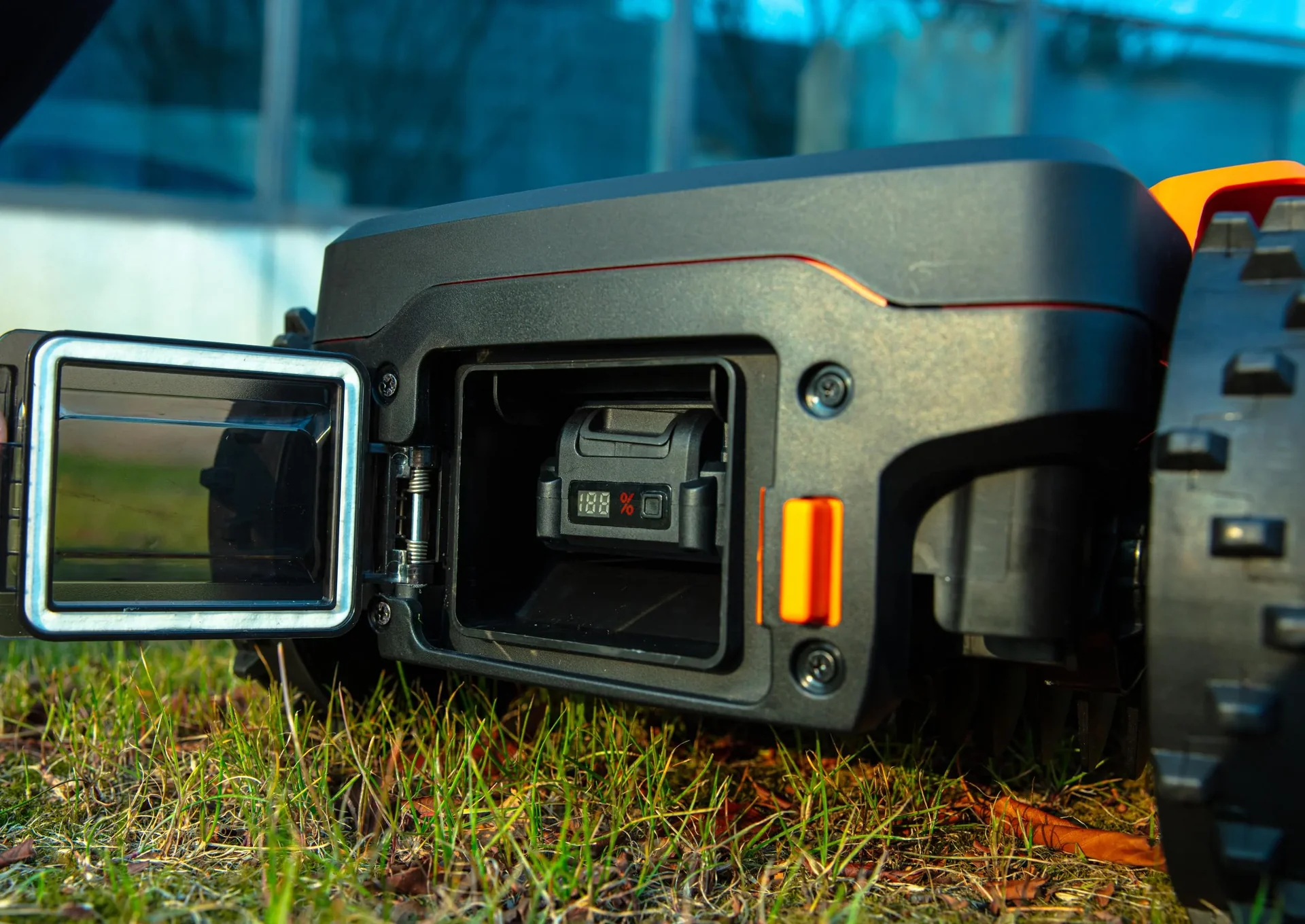 Mähroboter Xpower 400 - bis zu 400 m² - 0