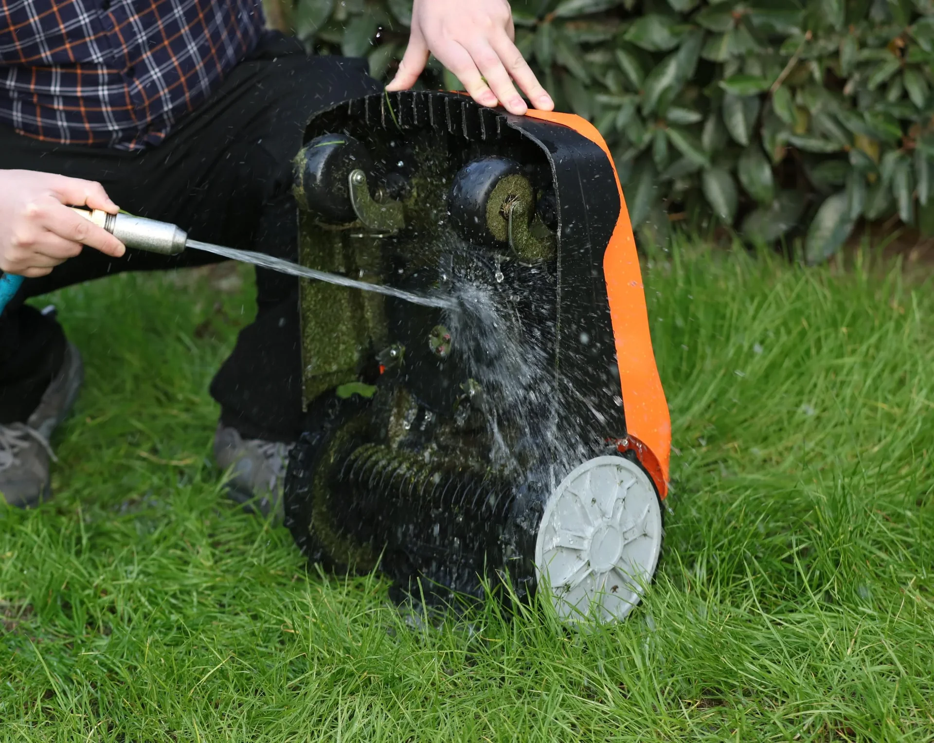 Mähroboter Xpower 400 - bis zu 400 m² - 4