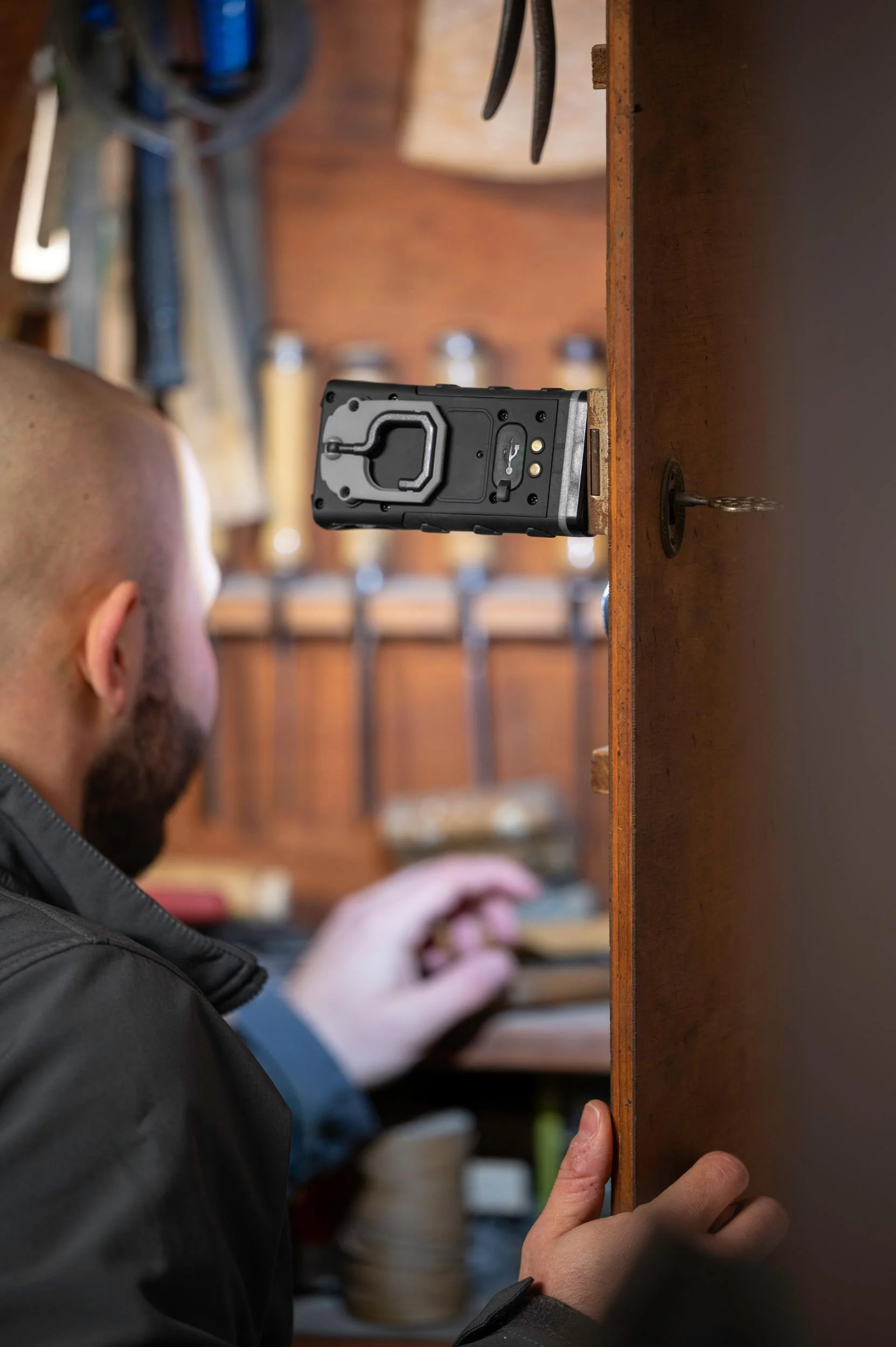 Wiederaufladbare Werkstattleuchte im Pocket-Format - 3