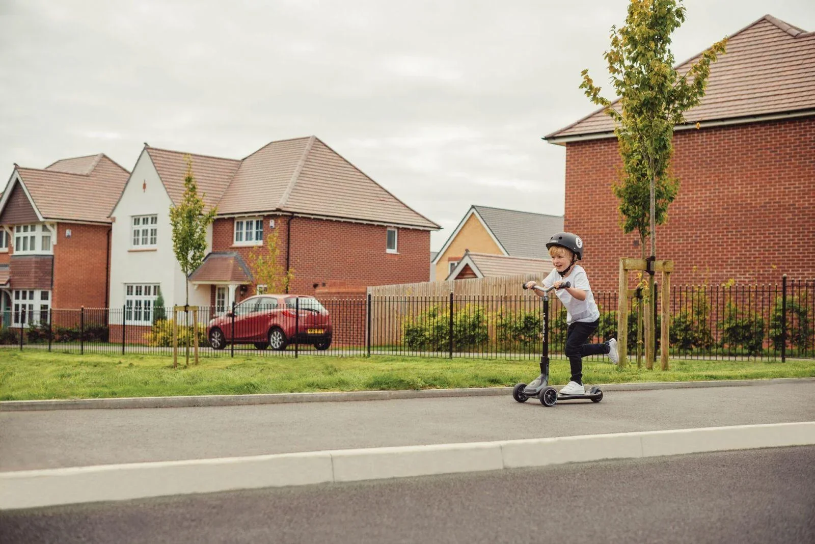 ULTIMUM LIGHTS Tretroller, 125/90 mm extra breit, ABEC 7, 3-rädrig, höhenverstellbar, LED-Leuchtmodul, grau - 0