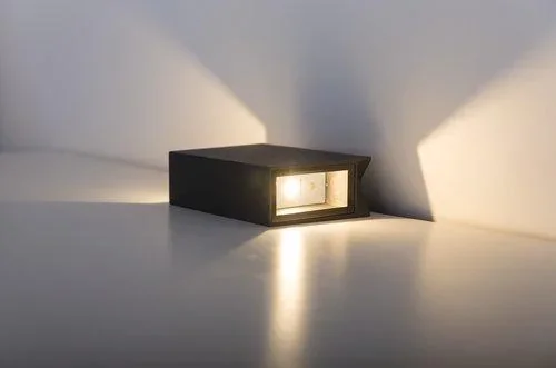 LED Wandleuchte BARRA, 8 Watt, 320 lm, warmweiß, für den Innen- und Außenbereich - 0