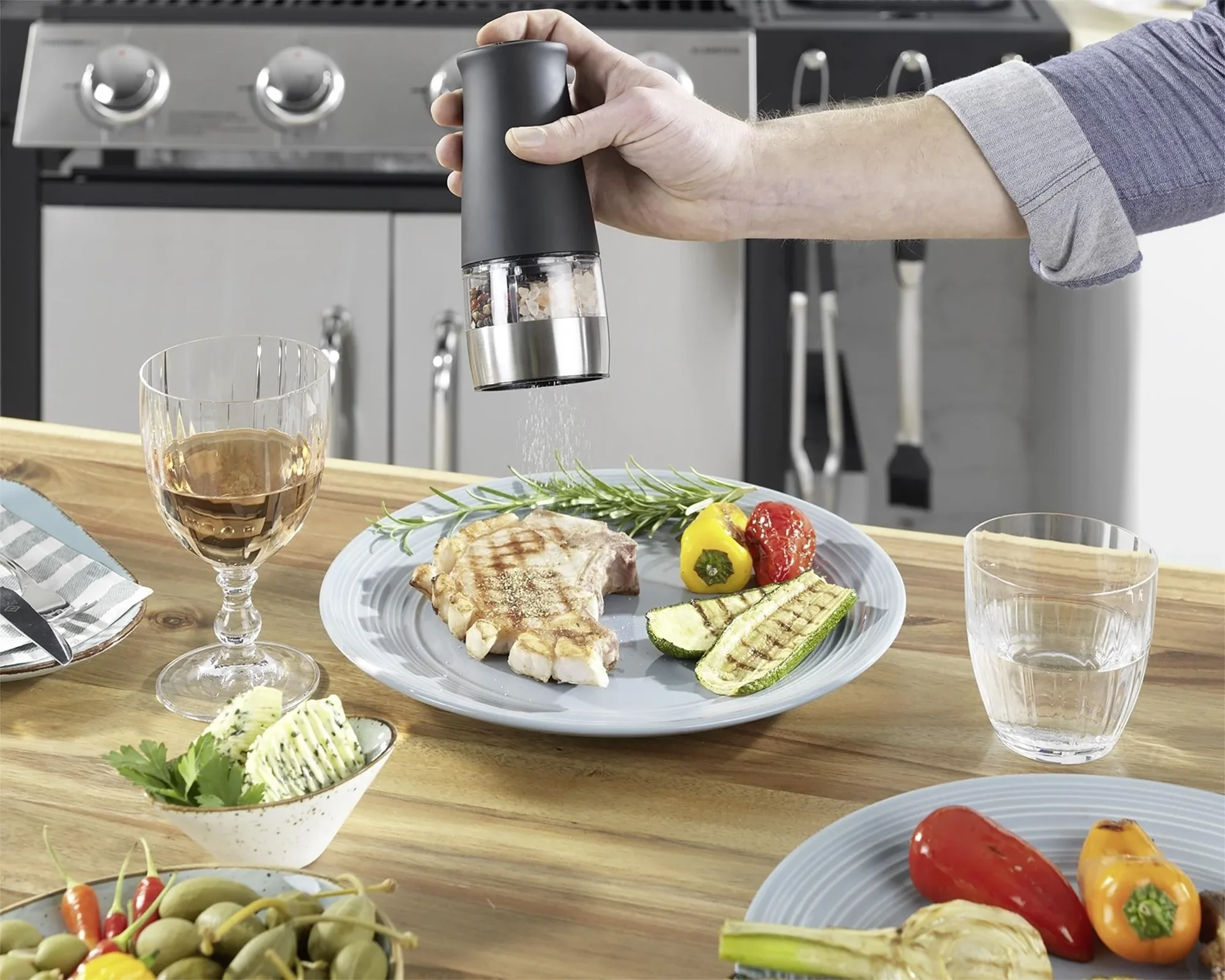 2 in 1 Elektrische Mühle mit Licht, Schwarz - 5