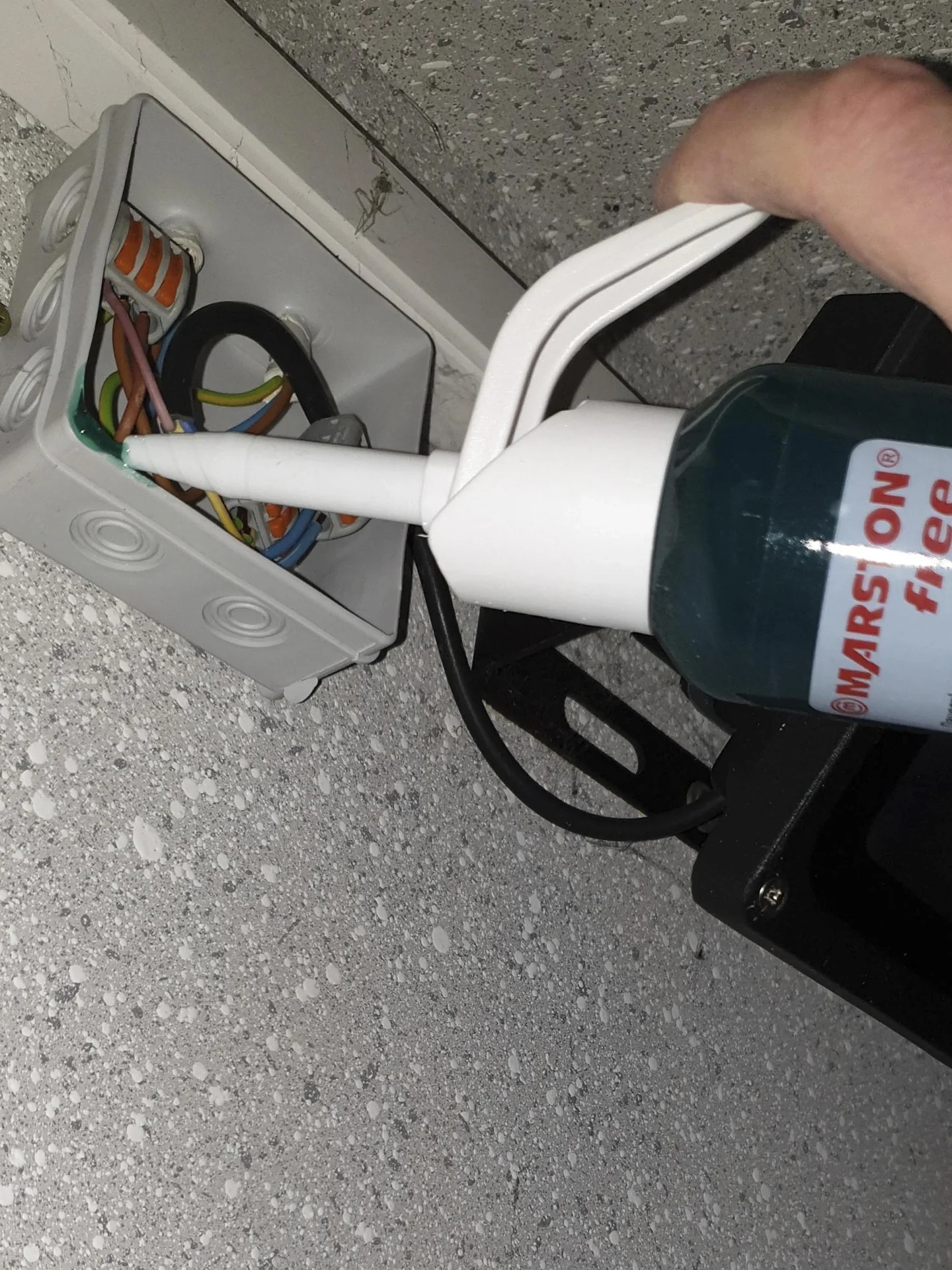 Universal-Dichtung MARSTON free - dauerelastisch, 200 ml Druckluftkartusche ohne Gas - 2