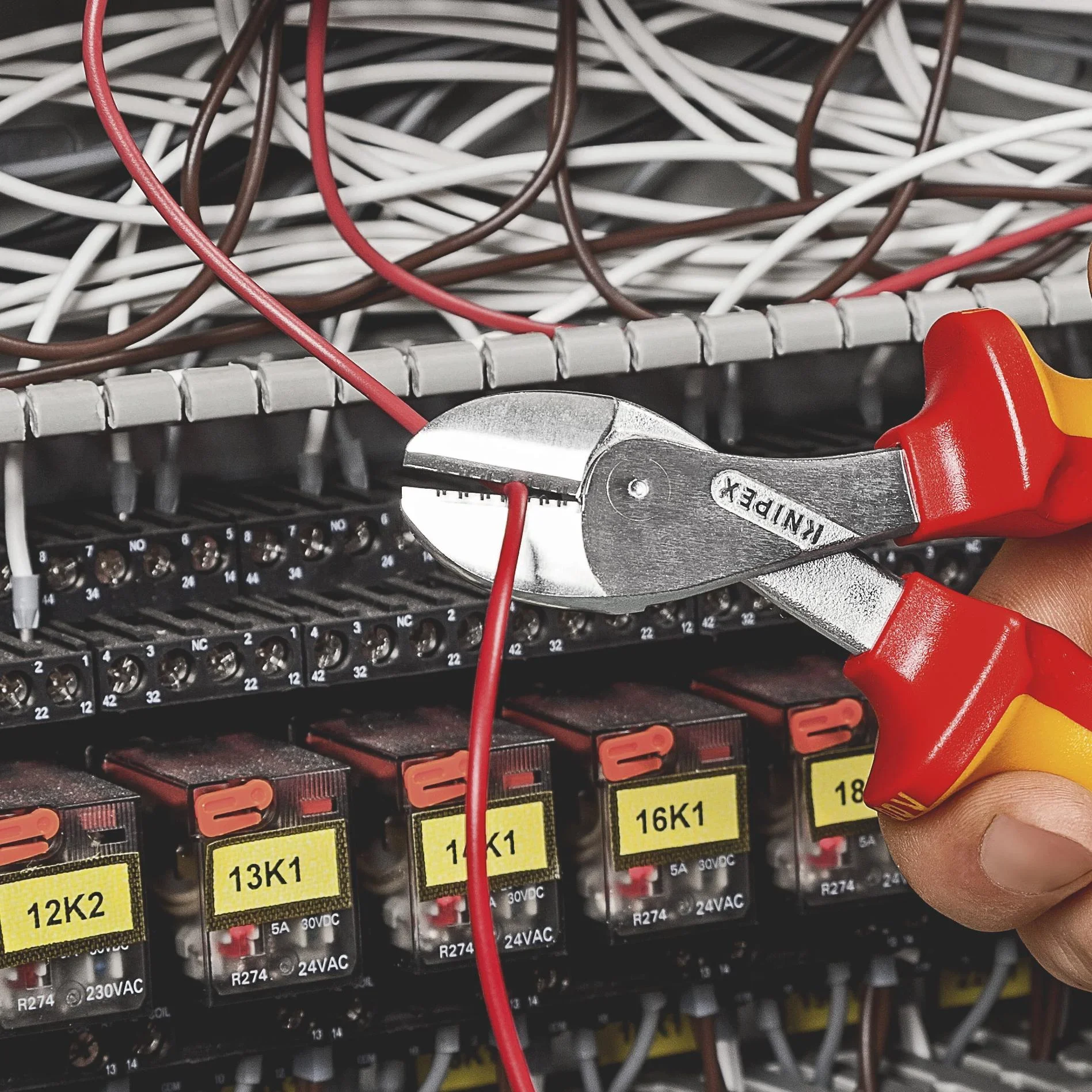 KNIPEX X-Cut Kompakt-Seitenschneider isoliert mit Mehrkomponenten-Hüllen 160 mm - 4