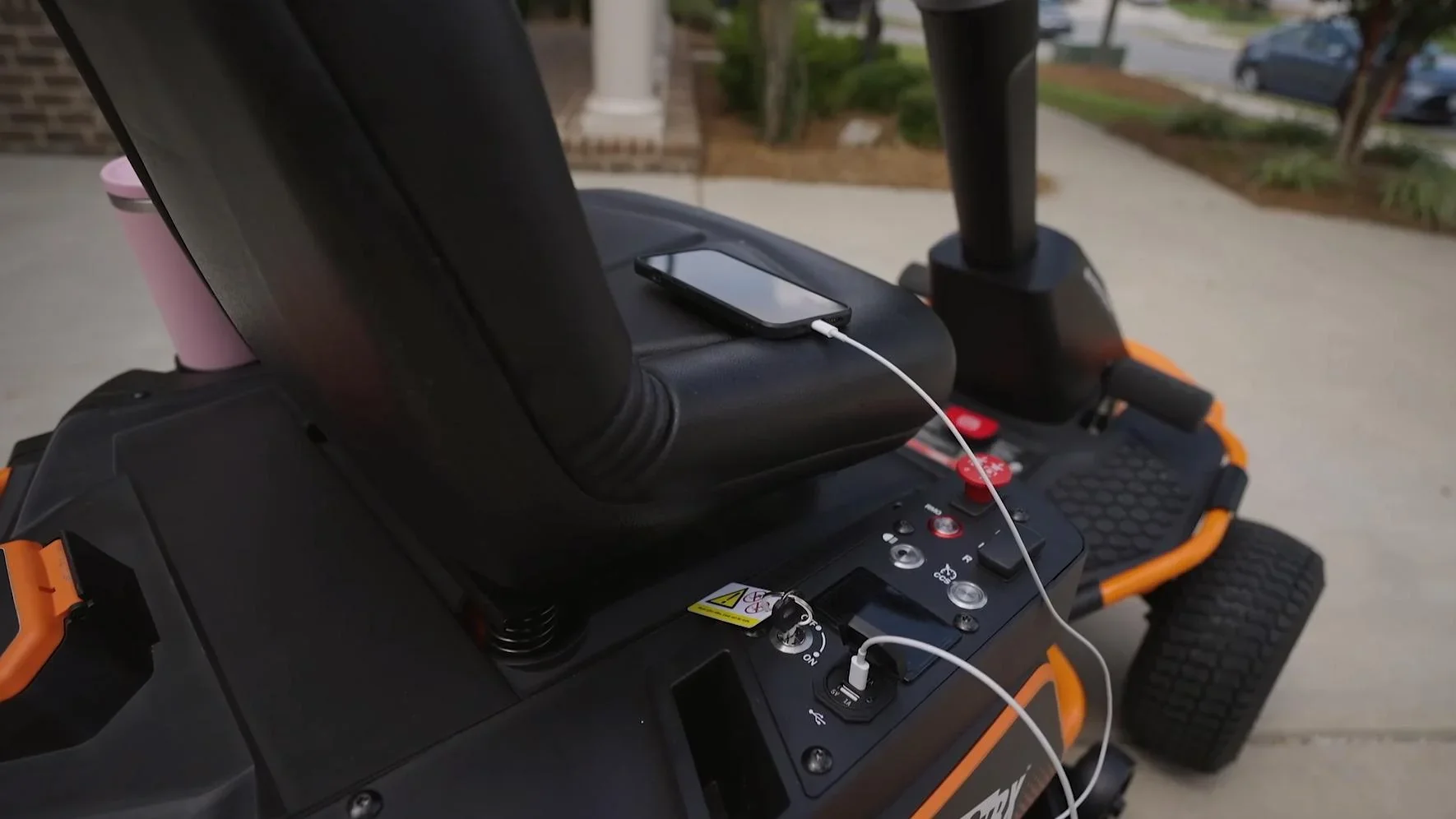 Akku Aufsitzmäher 56 V LFP - 2