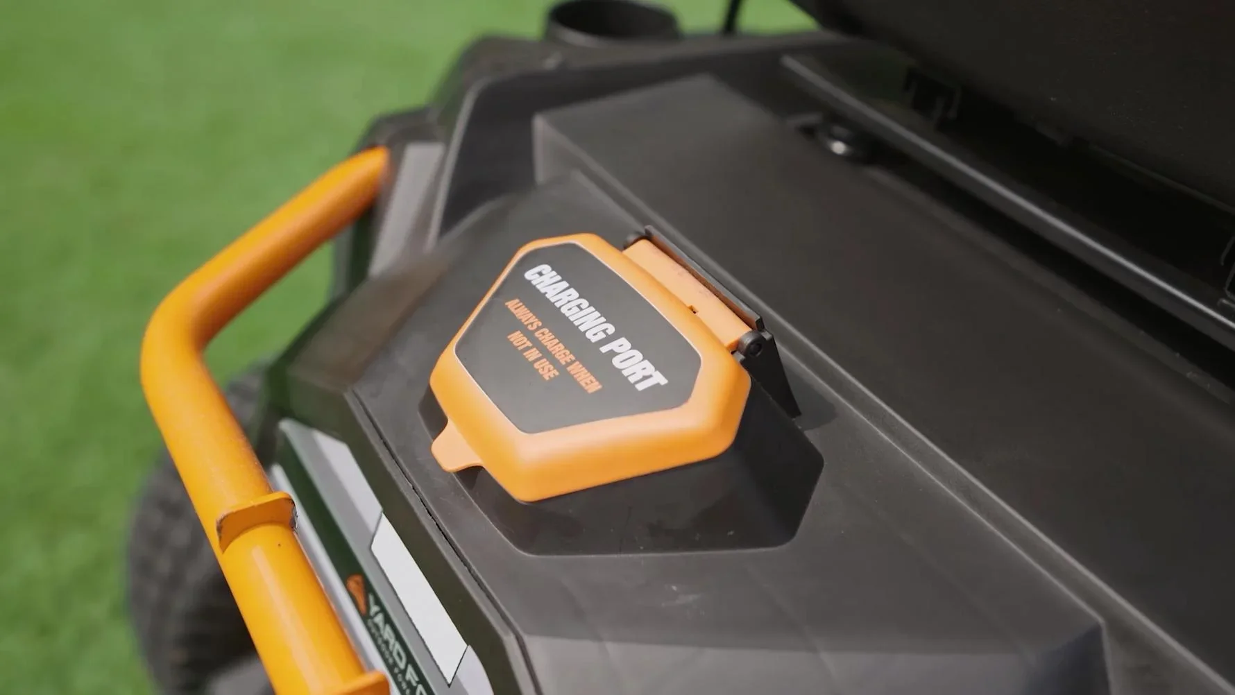 Akku Aufsitzmäher 56 V LFP - 3