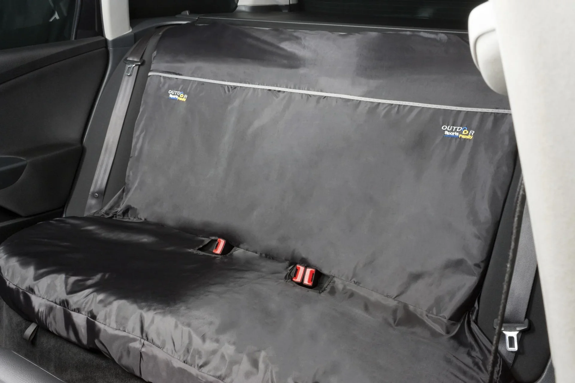 Schonbezug für Rückbank Universalgröße mit Gurtführung Outdoor Sports schwarz - 1