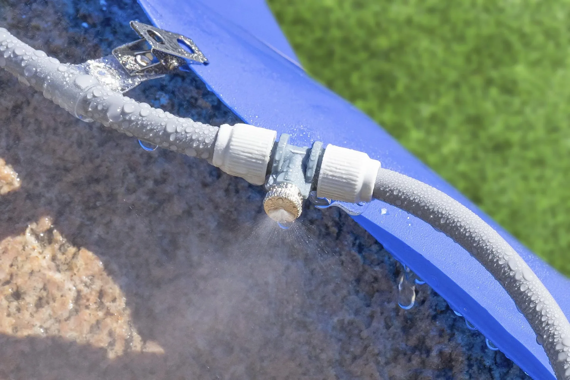 Wasser-Zerstäuber und Bewässerungsset - 1