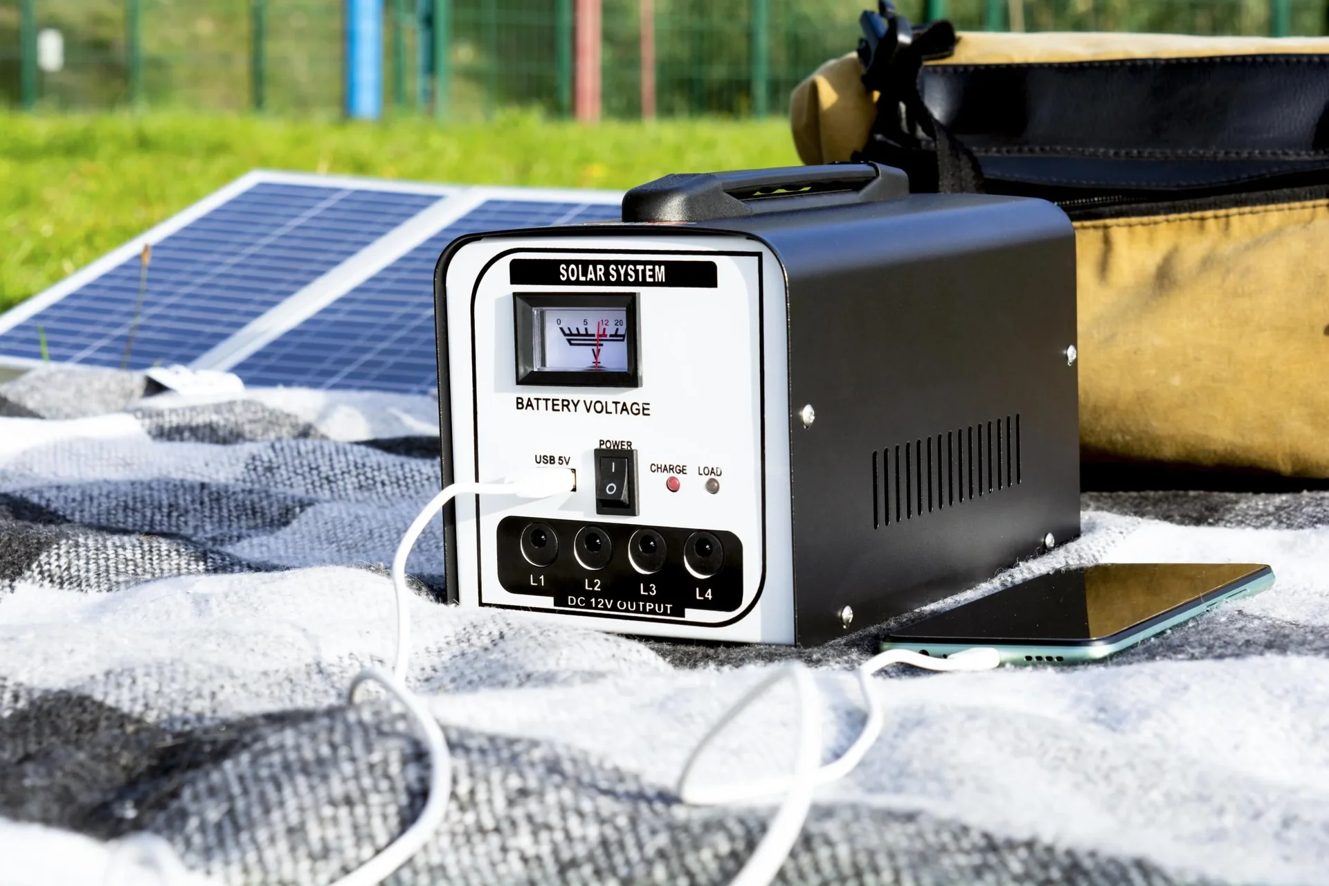 Solarstromanlage Set "TX-200", mit LED-Lampen, 18 Watt - 6