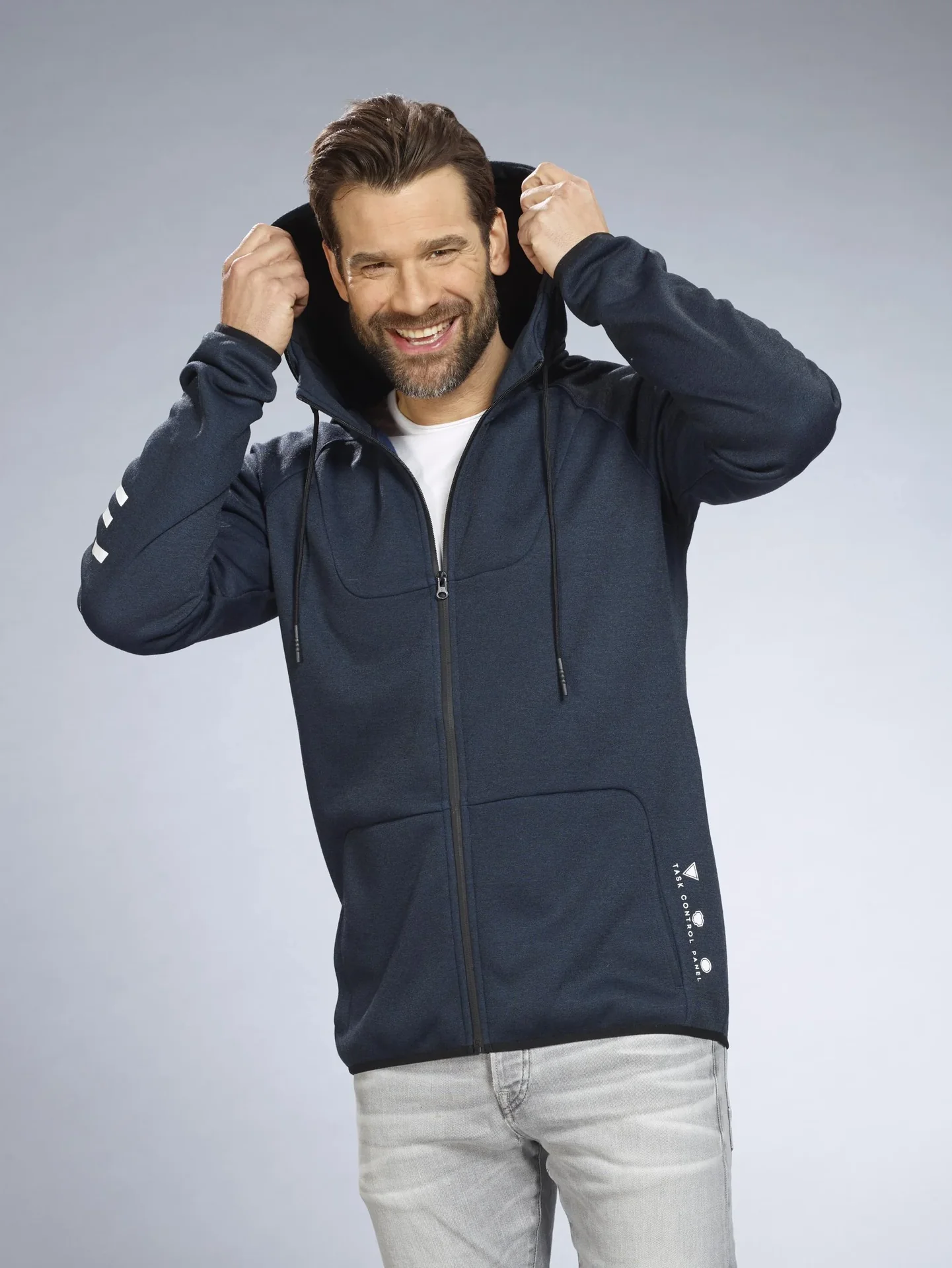 Sweatjacke mit Kapuze, Farbe marine, Gr.M - 0