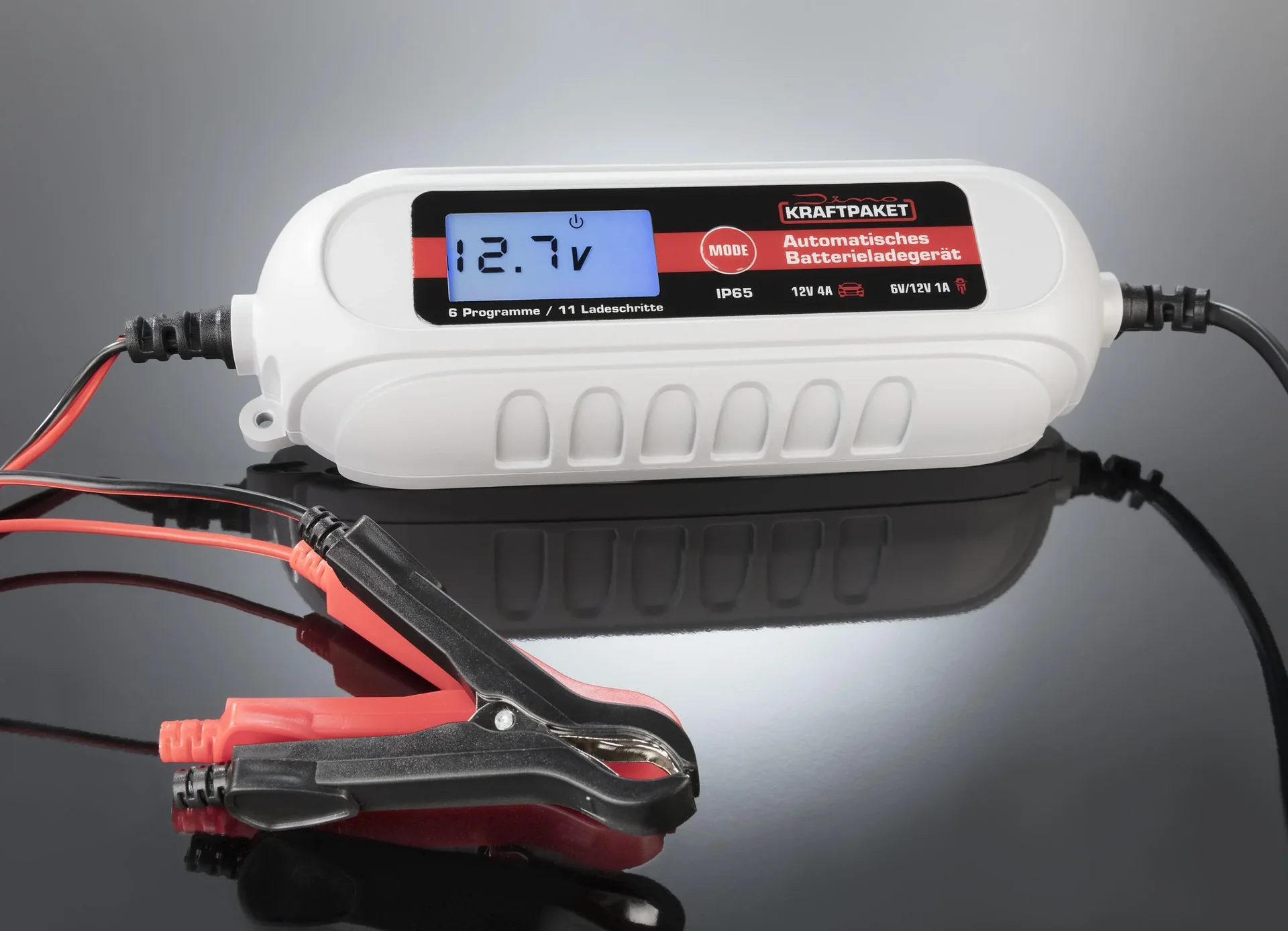 Batterieladegerät 6 / 12 Volt - 4 A - mit Polklemmen und Ringösenkabel - 4