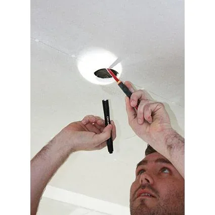 Aufladbare Taschenlampe Blitz-Feder-100lm - 2