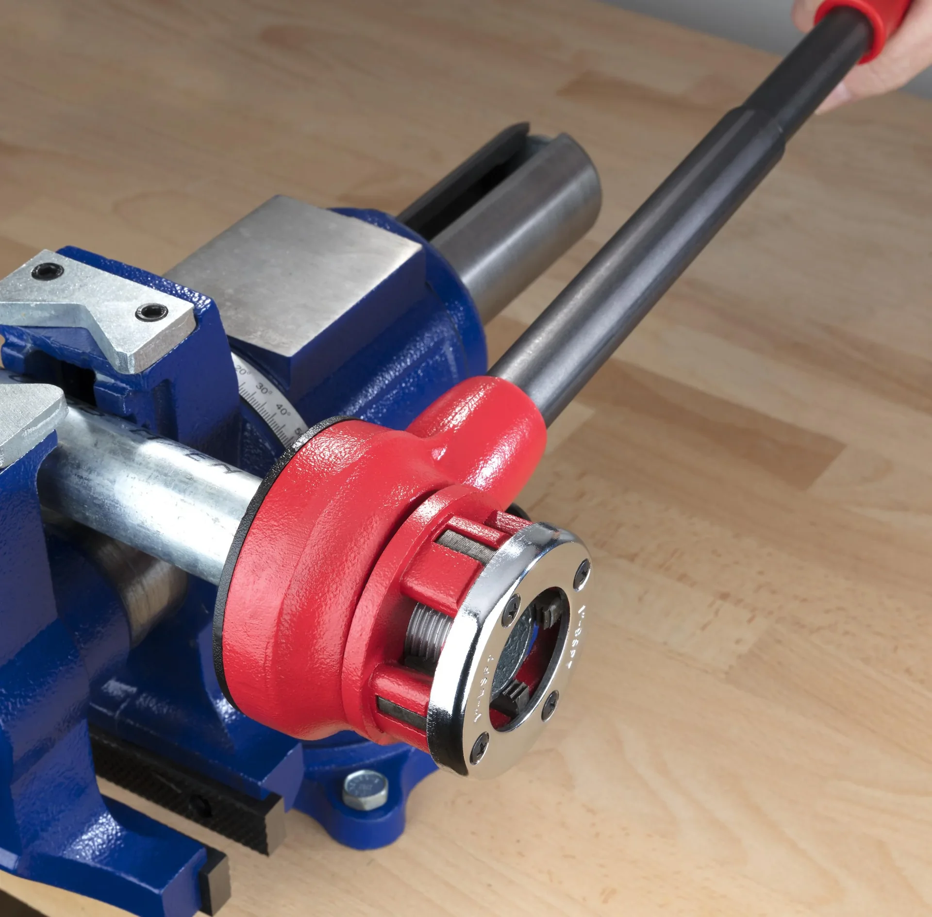 Konische Ratschenkluppe 7-teilig, 4 Schneidköpfe - 1