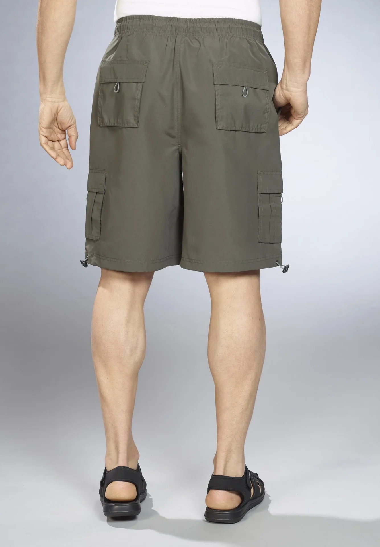 Herren Shorts mit Gummizug, Farbe oliv, Gr. L - 0