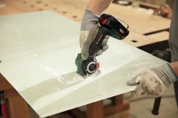 Akku-Säge Advanced Cut 18 - 0