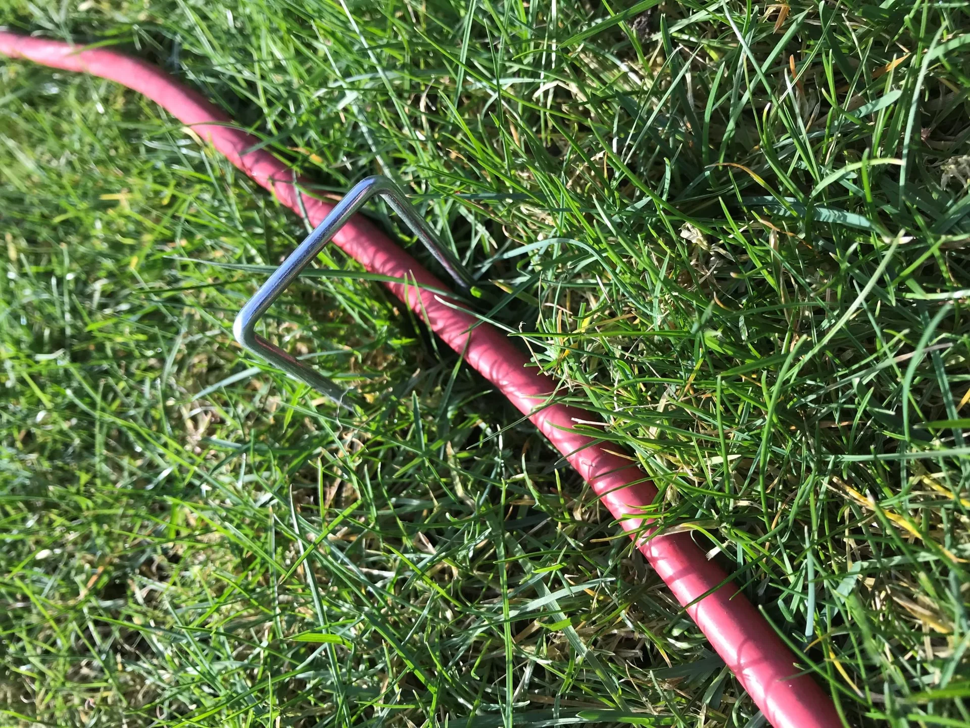 Multi-Erdanker, U-Metall, verzinkt, 50 Stück - 0