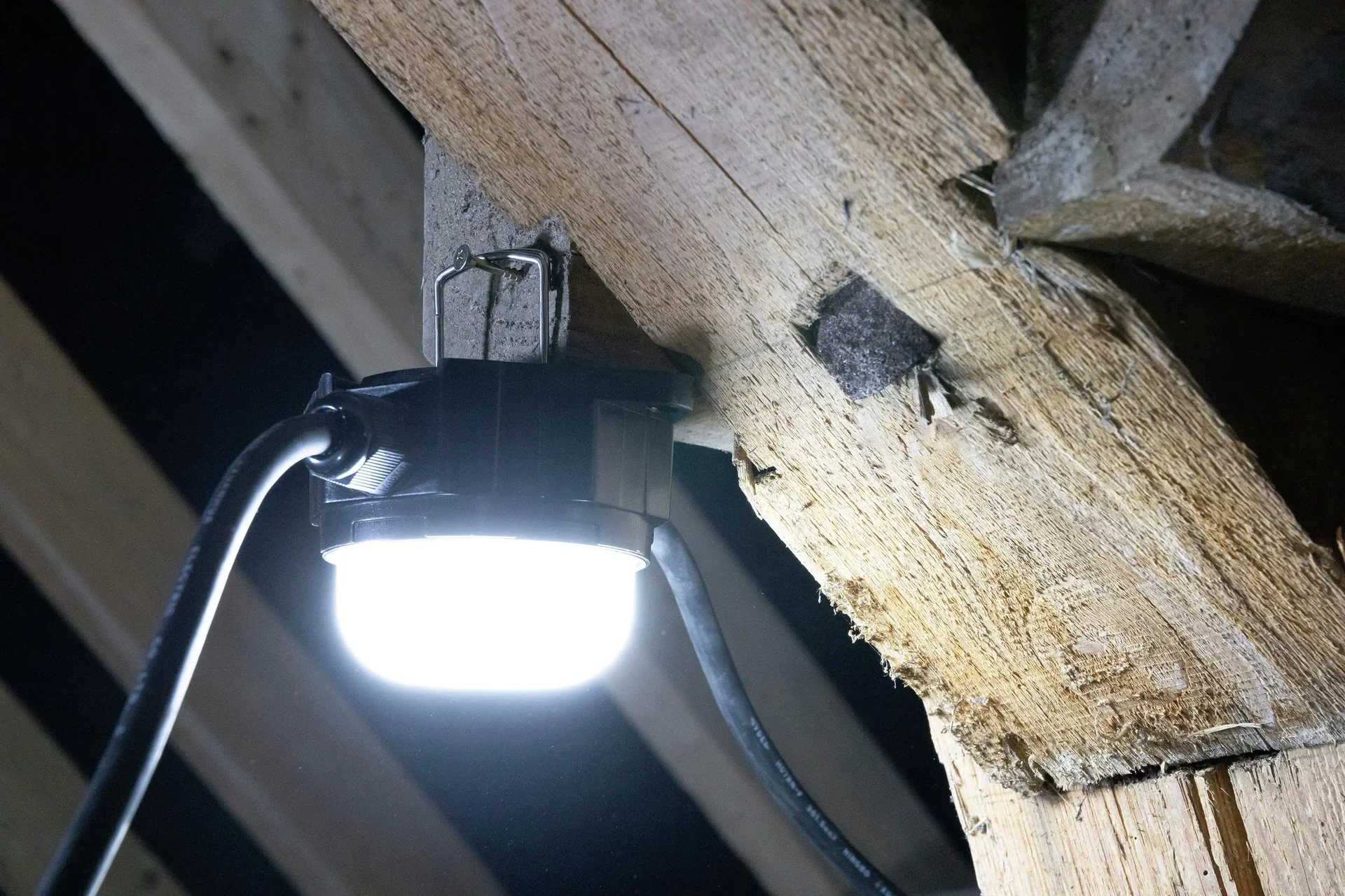 LED Lichterkette 6000 Lumen, 180 Grad Weitwinkelausleuchtung - 1