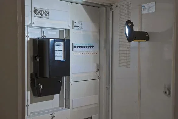 6+1 LED Akku Multifunktionsleuchte 280lm, Haken, Magnet, knickbar, Docking - 4