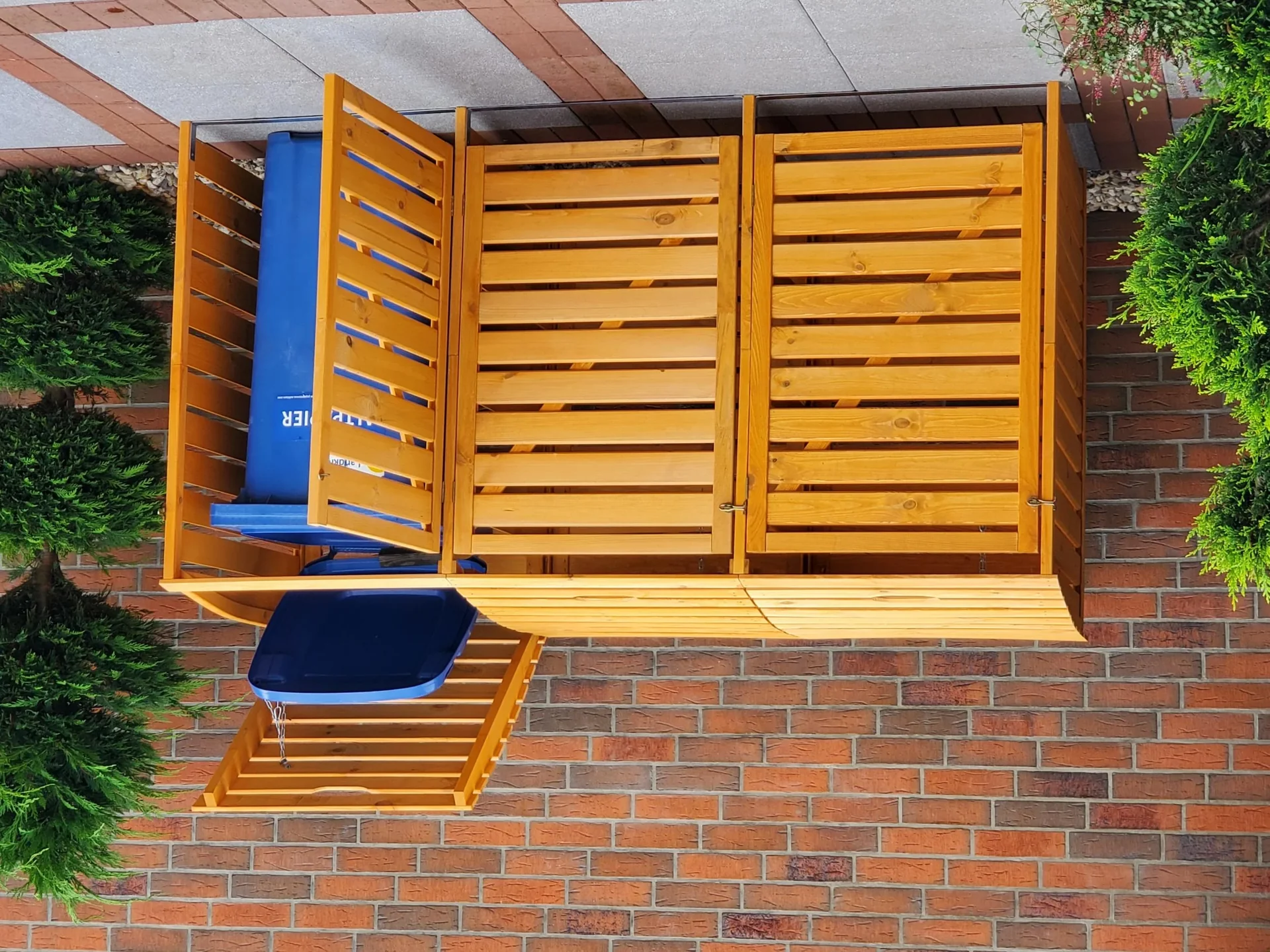 Mülltonnenbox "Vario III" für 3 Tonnen, honigbraun - 3