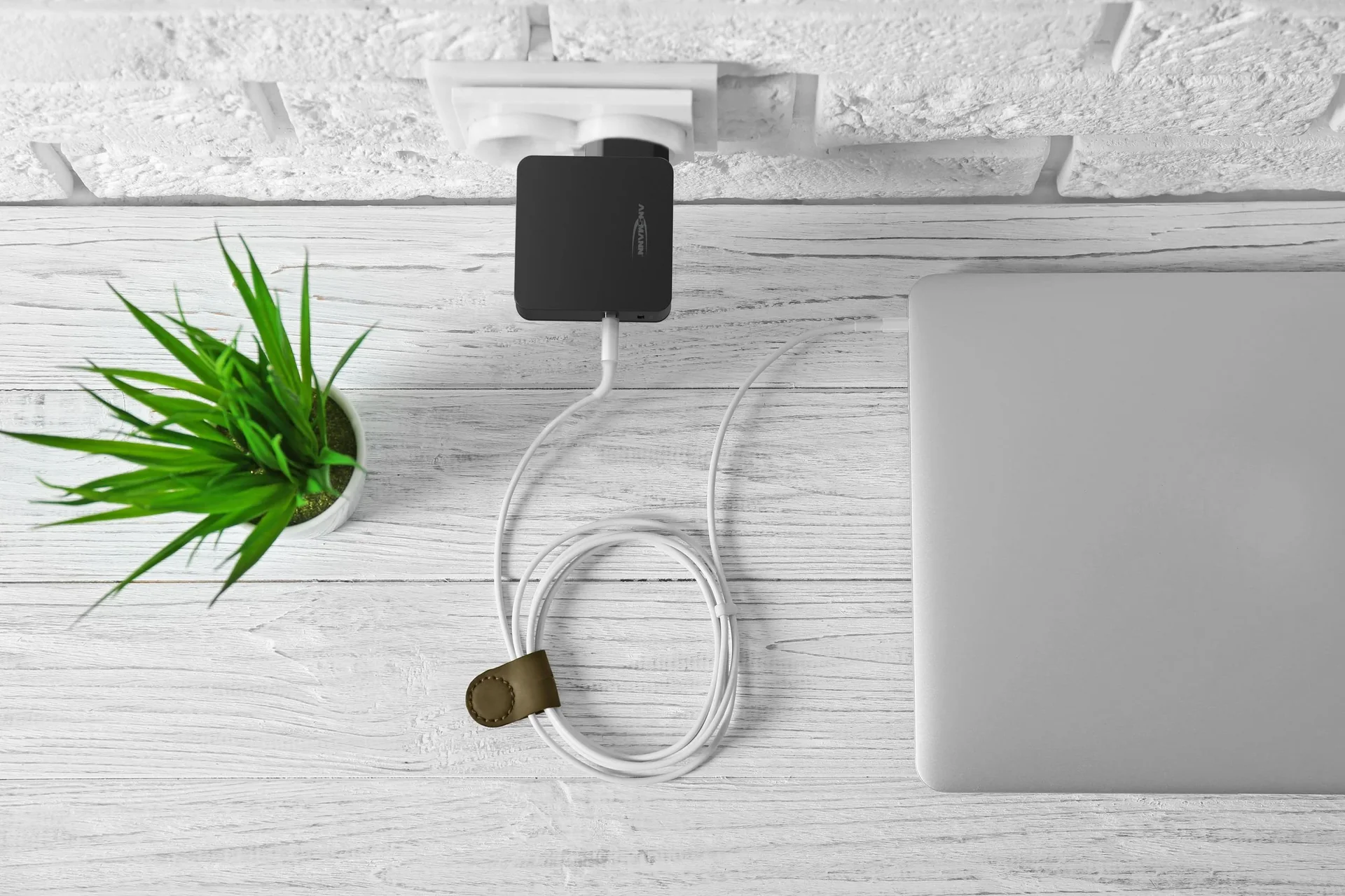 USB Ladegerät USB-A und USB-C mit 60 Watt - 3
