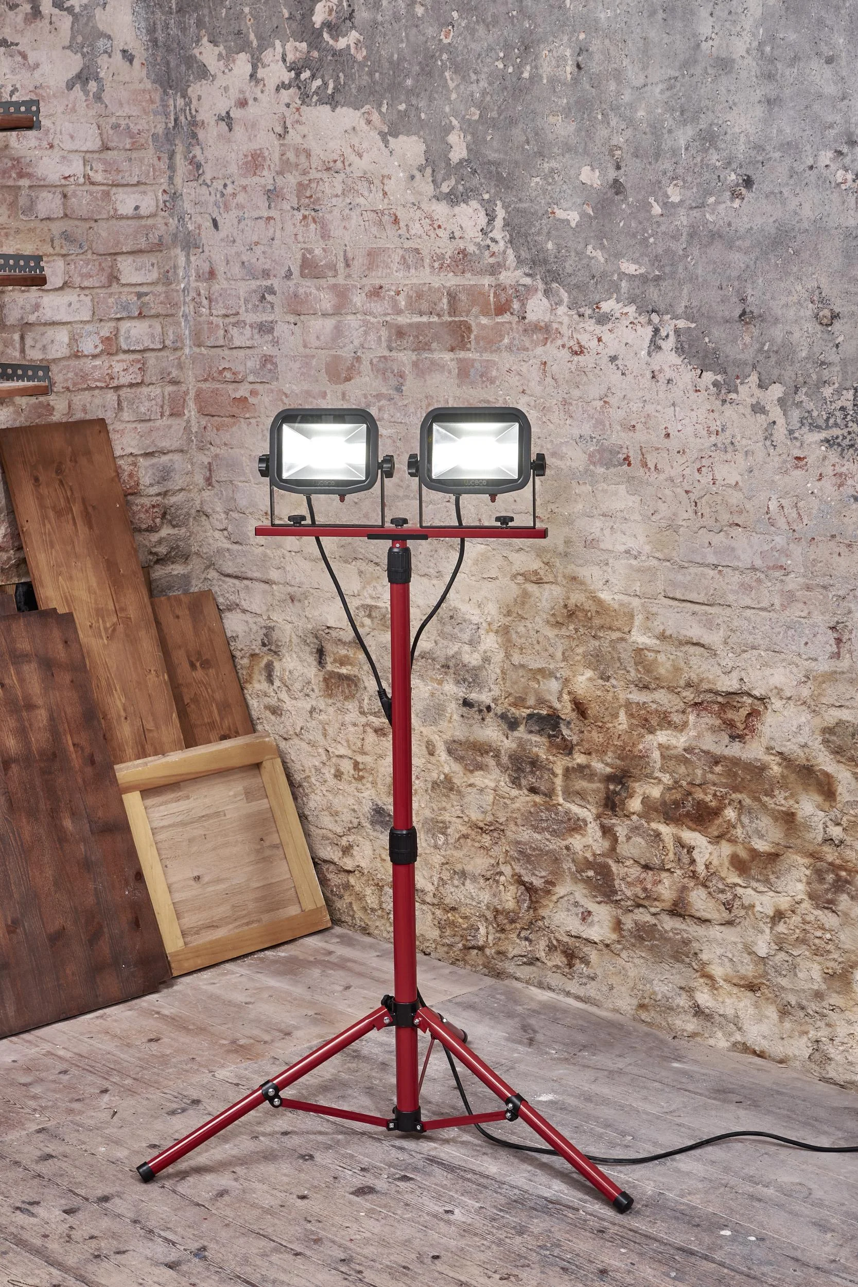 LED Stativfluter für den Innen- und Außenbereich mit 2 x 22 Watt - 5