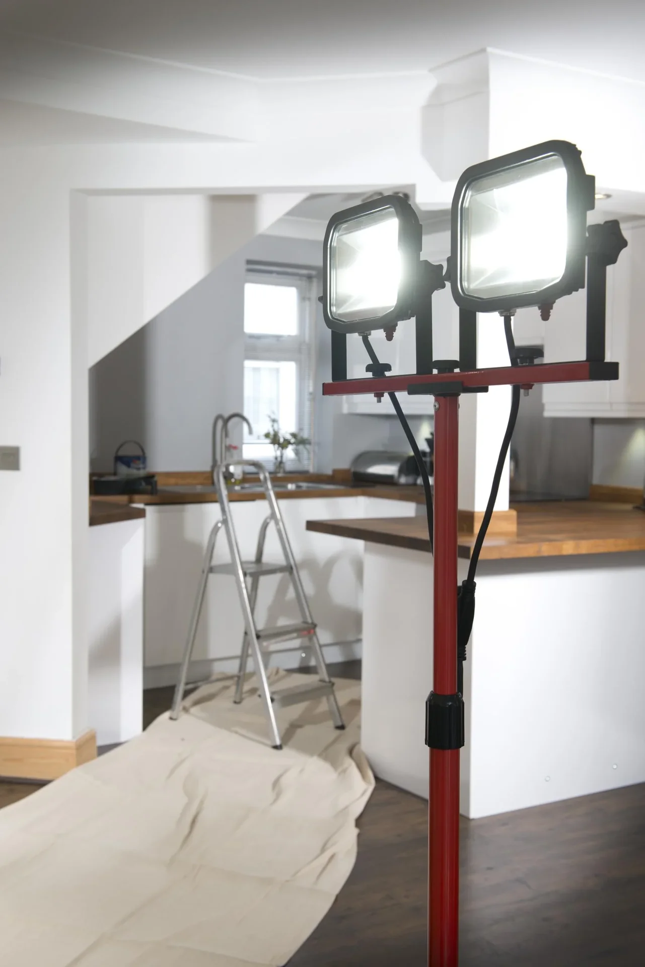 LED Stativfluter für den Innen- und Außenbereich mit 2 x 22 Watt - 8